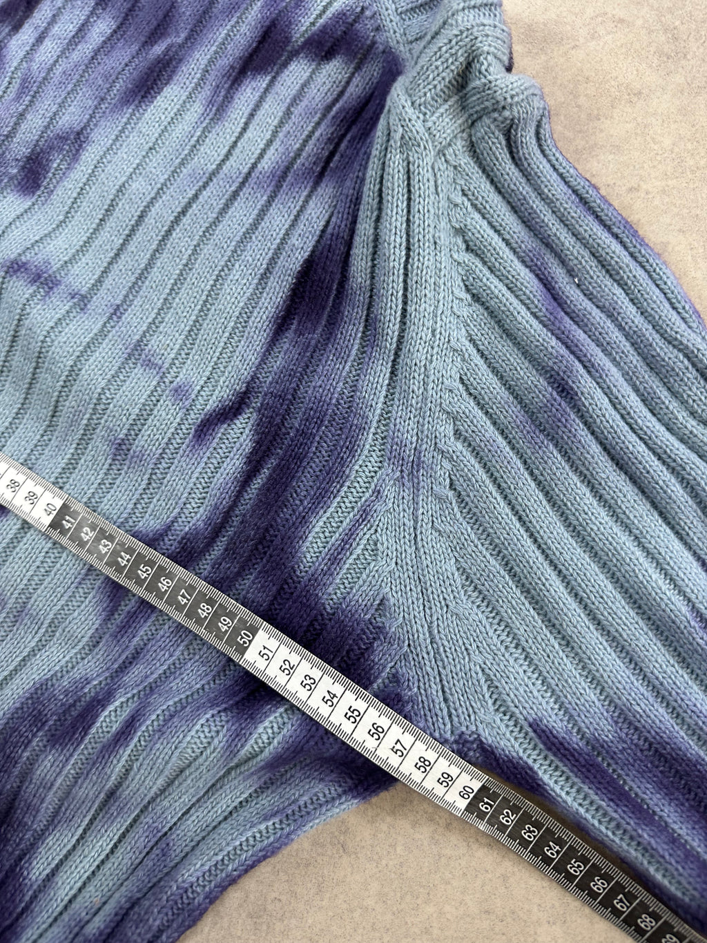 Vintage Knitted Y2k Sweater custom (M)