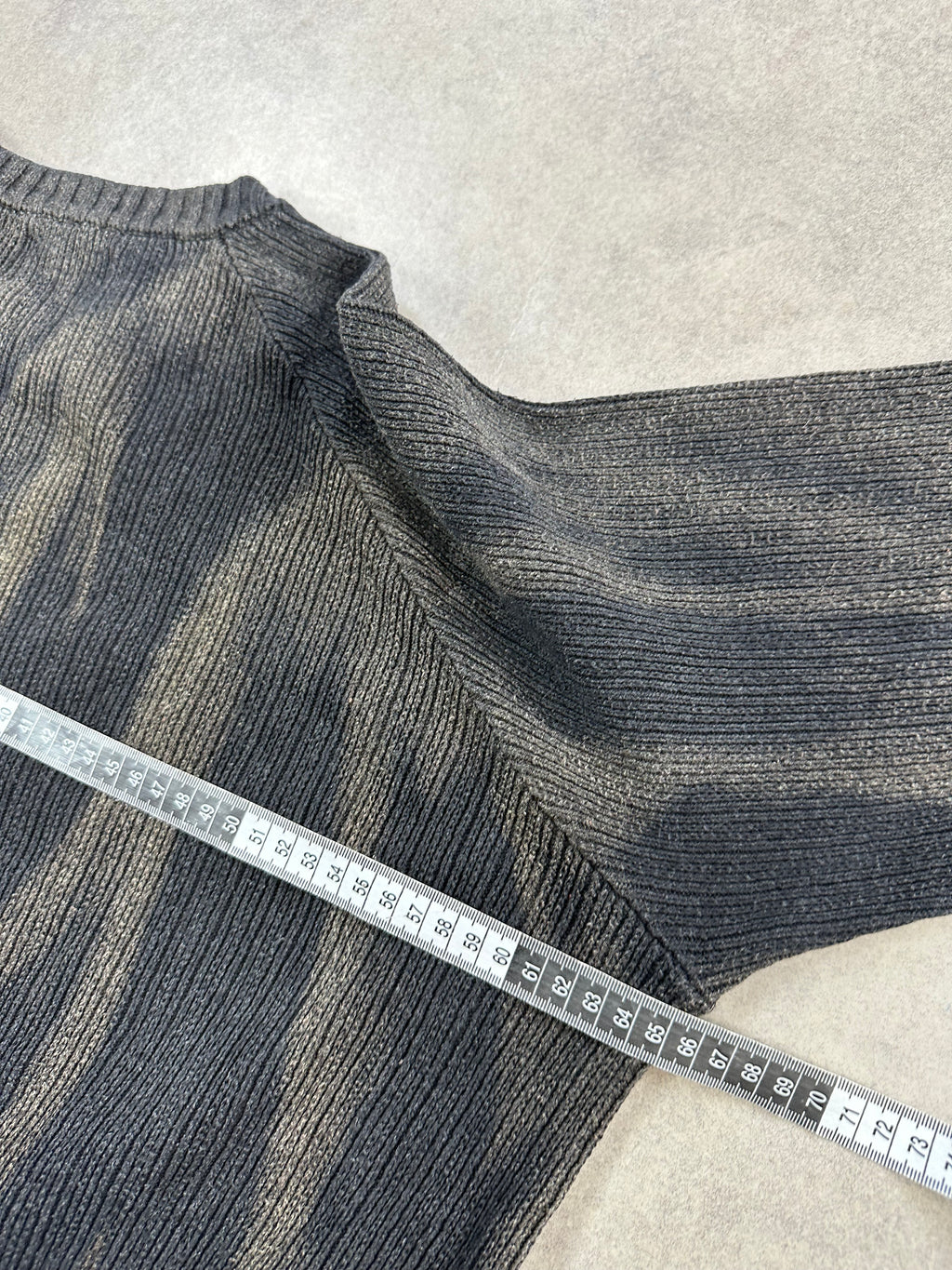 Vintage Knitted Y2k Bleached Sweater (M)