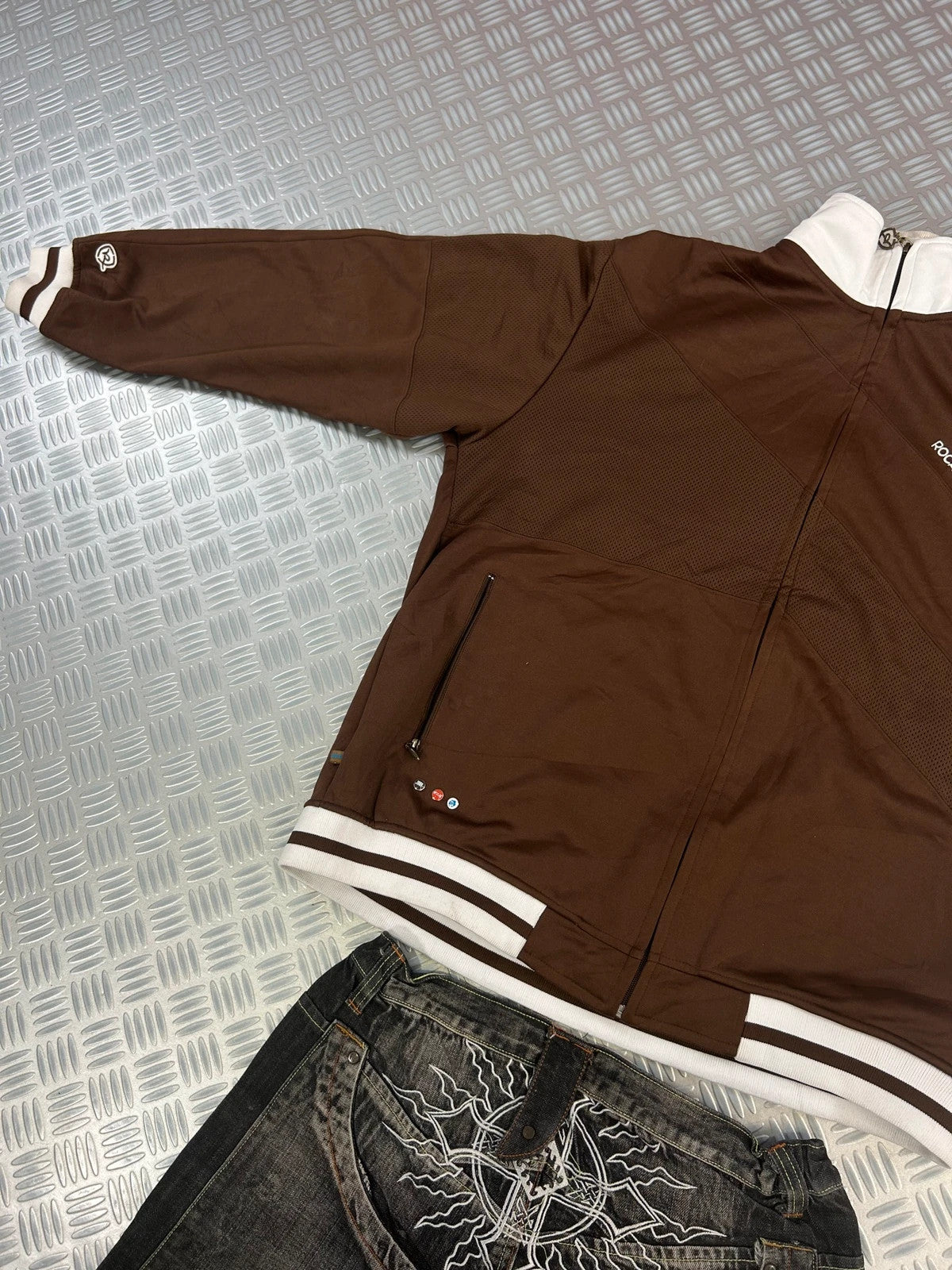 Vintage Rocawear Full Zip Up embroidered Jacket 2000s style rare piece