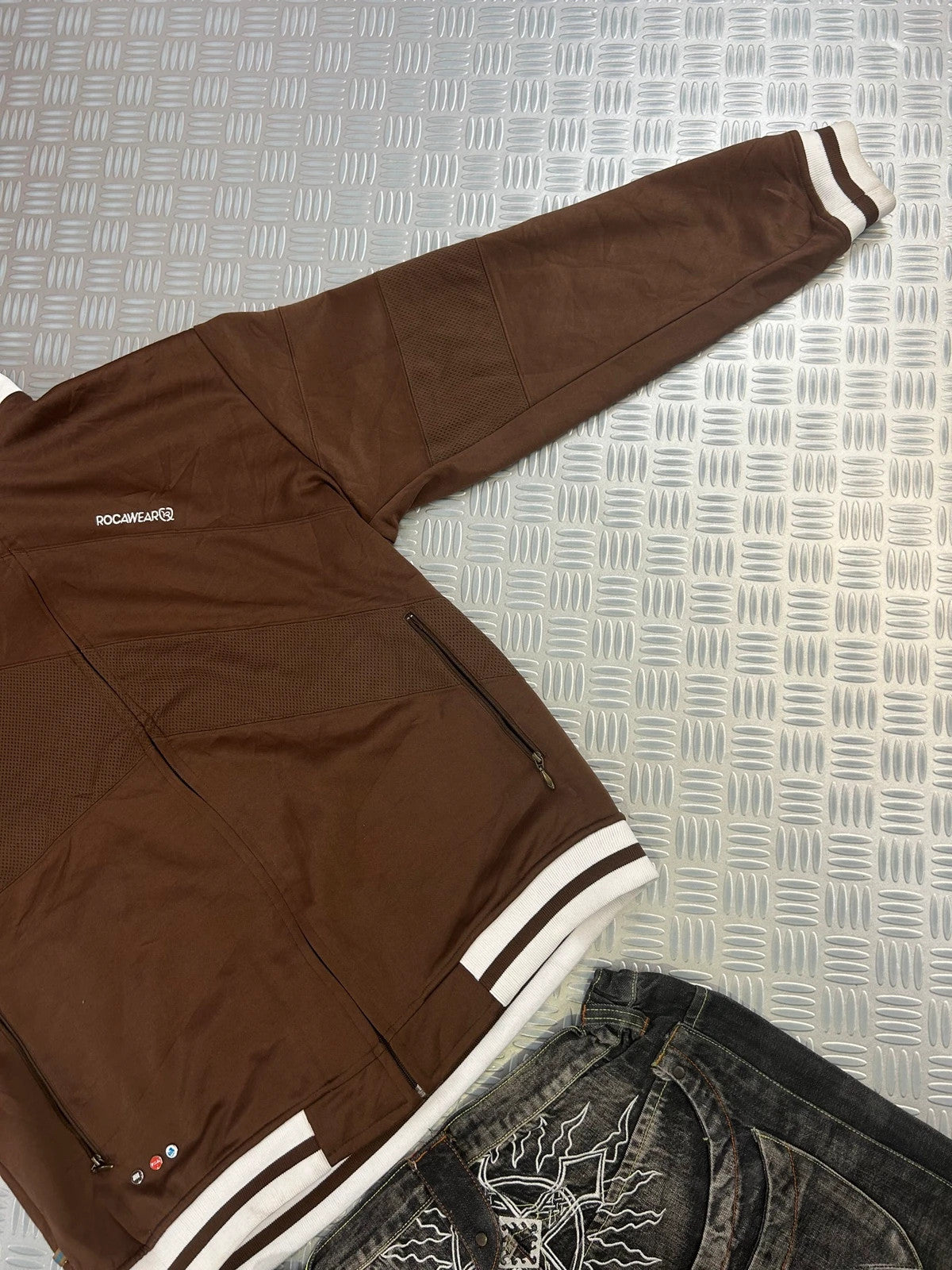 Vintage Rocawear Full Zip Up embroidered Jacket 2000s style rare piece
