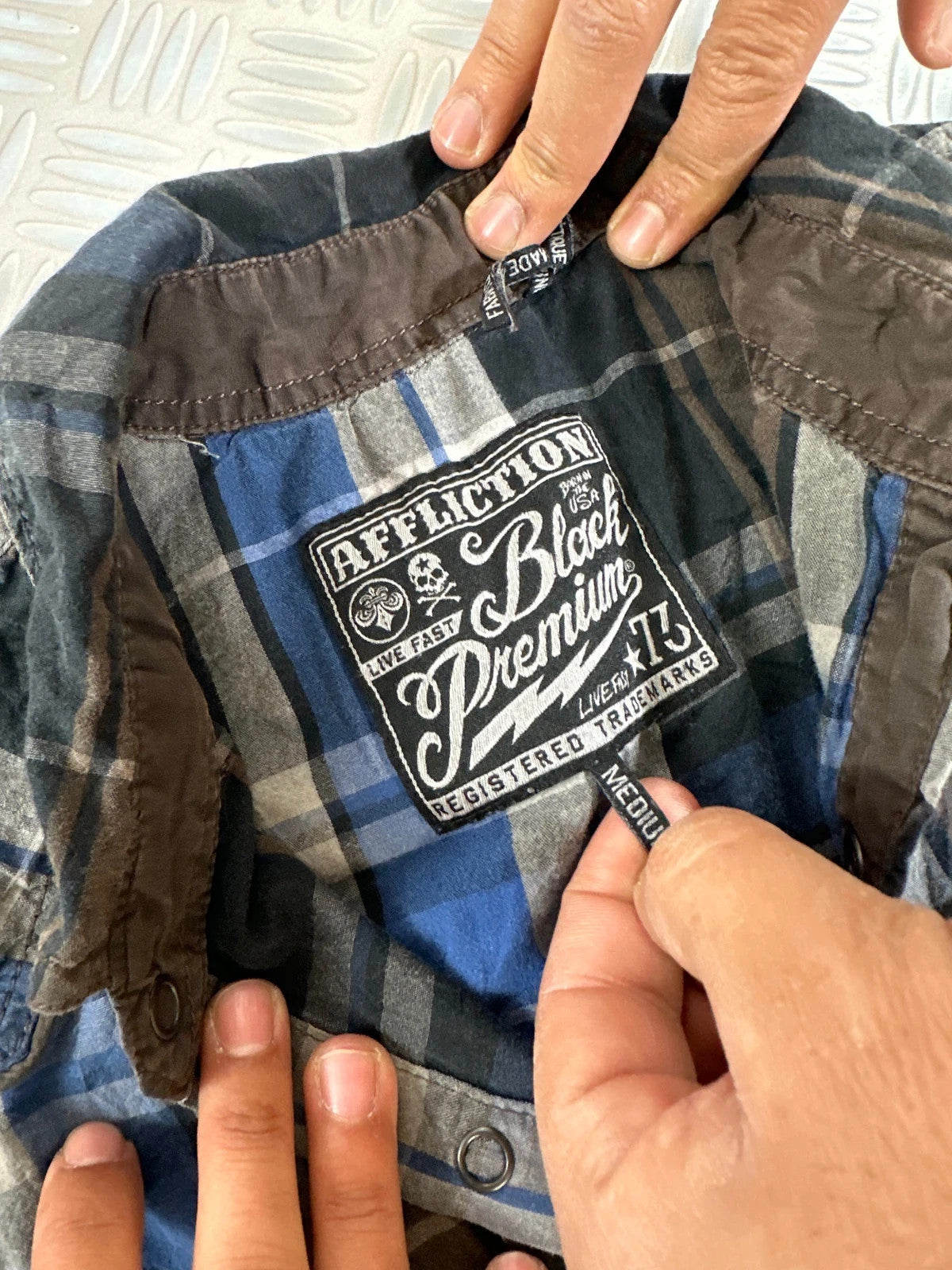 Vintage Affliction Tribal Hip Hop Embroidered y2k Shirt 90s