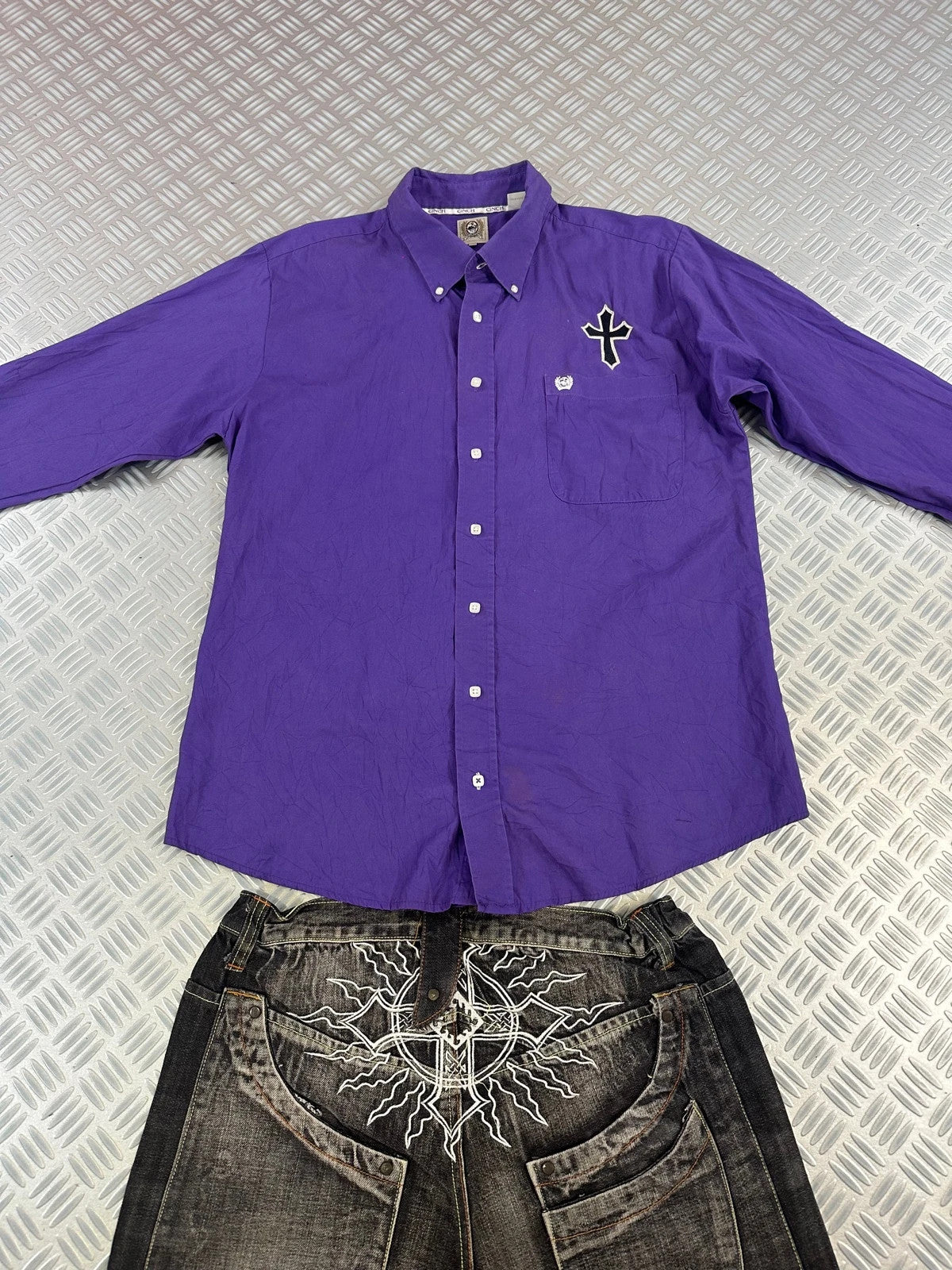 Vintage Tribal Cross Y2K Hip Hop Shirt 90s style affliction rare
