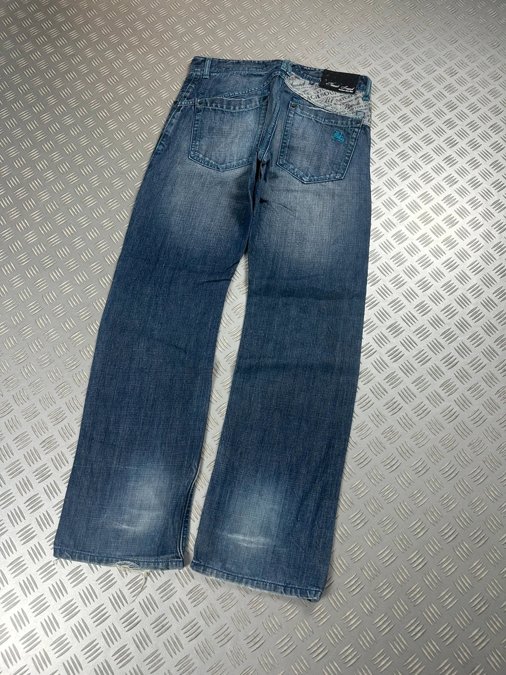 Vintage Hip Hop Japanese Jeans 2000s style