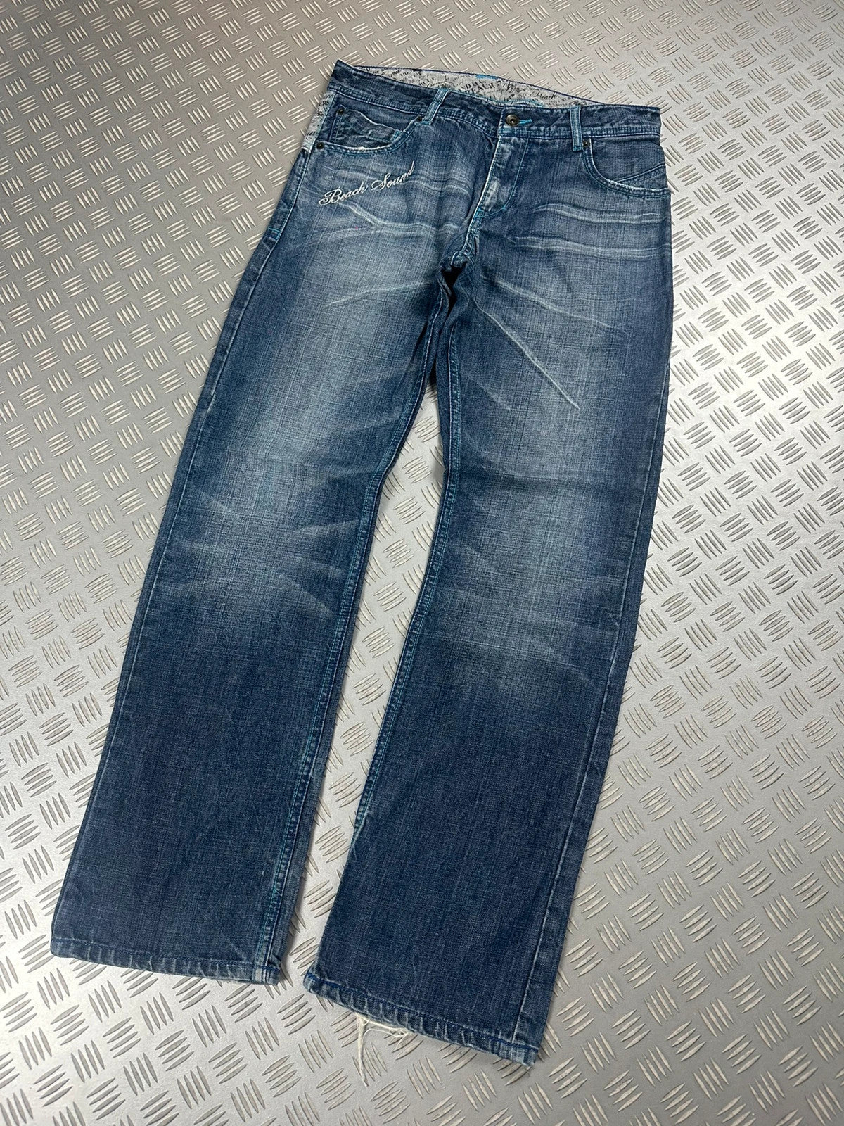 Vintage Hip Hop Japanese Jeans 2000s style