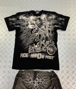 Vintage Y2k Graphic T-shirt affliction style 90s