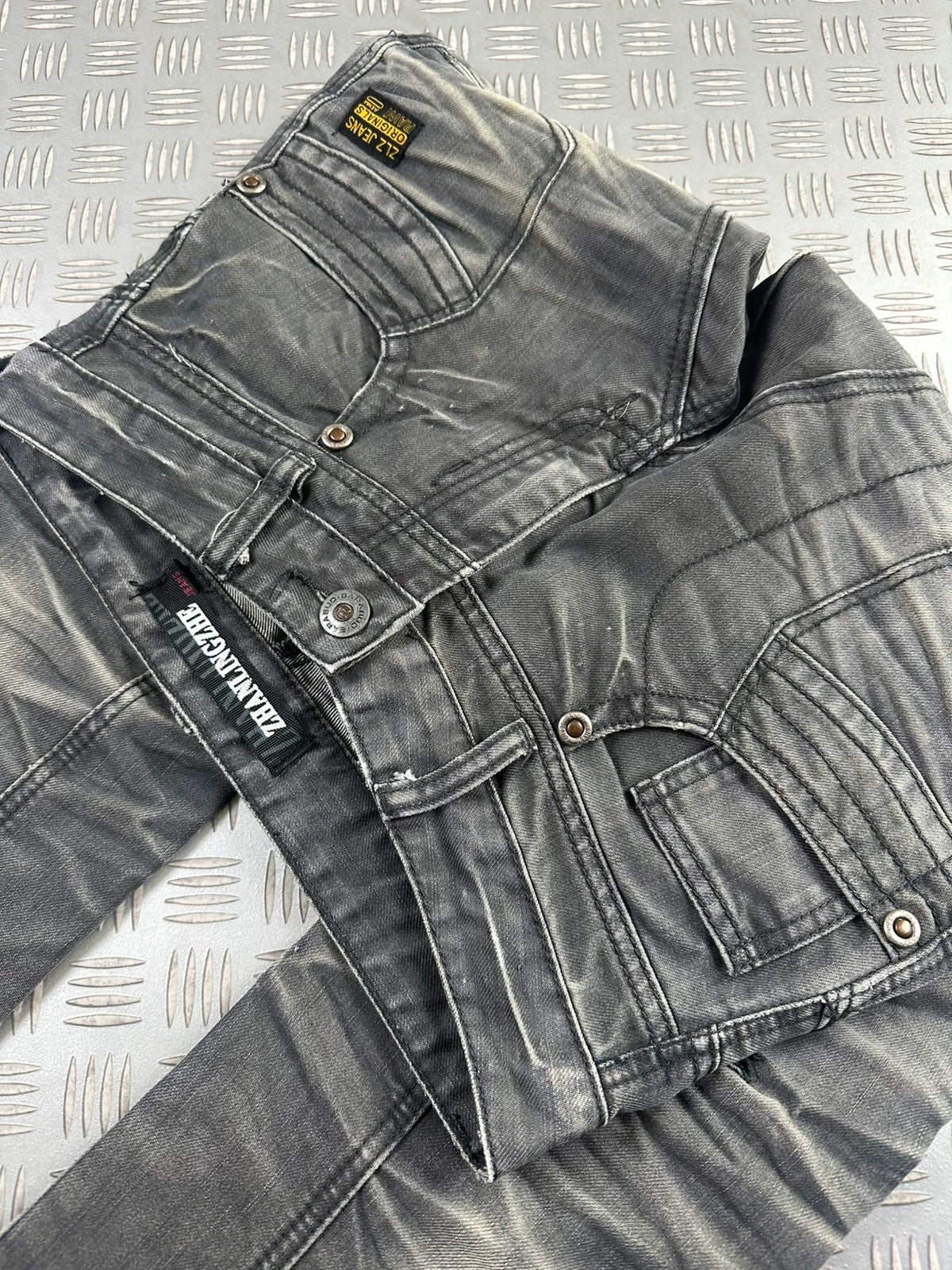 Vintage Flared y2k Japanese Faded Jeans 2000s style