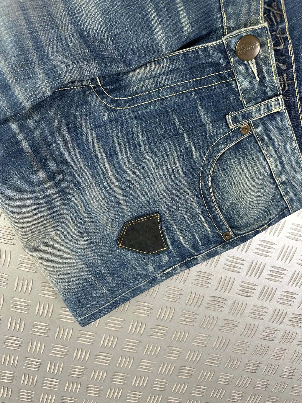Vintage Big Train Y2k Hip Hop Japanese tribal Jeans 2000s