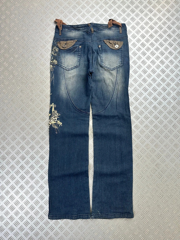 Vintage y2k Japanese boot cut Flared jeans 2000s
