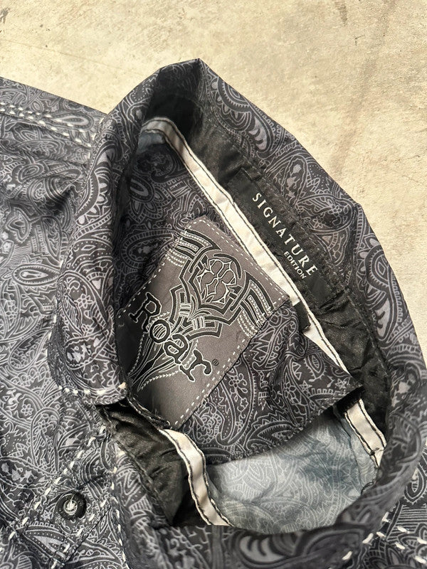 Vintage Roar y2k Hip hop tribal shirt 00s