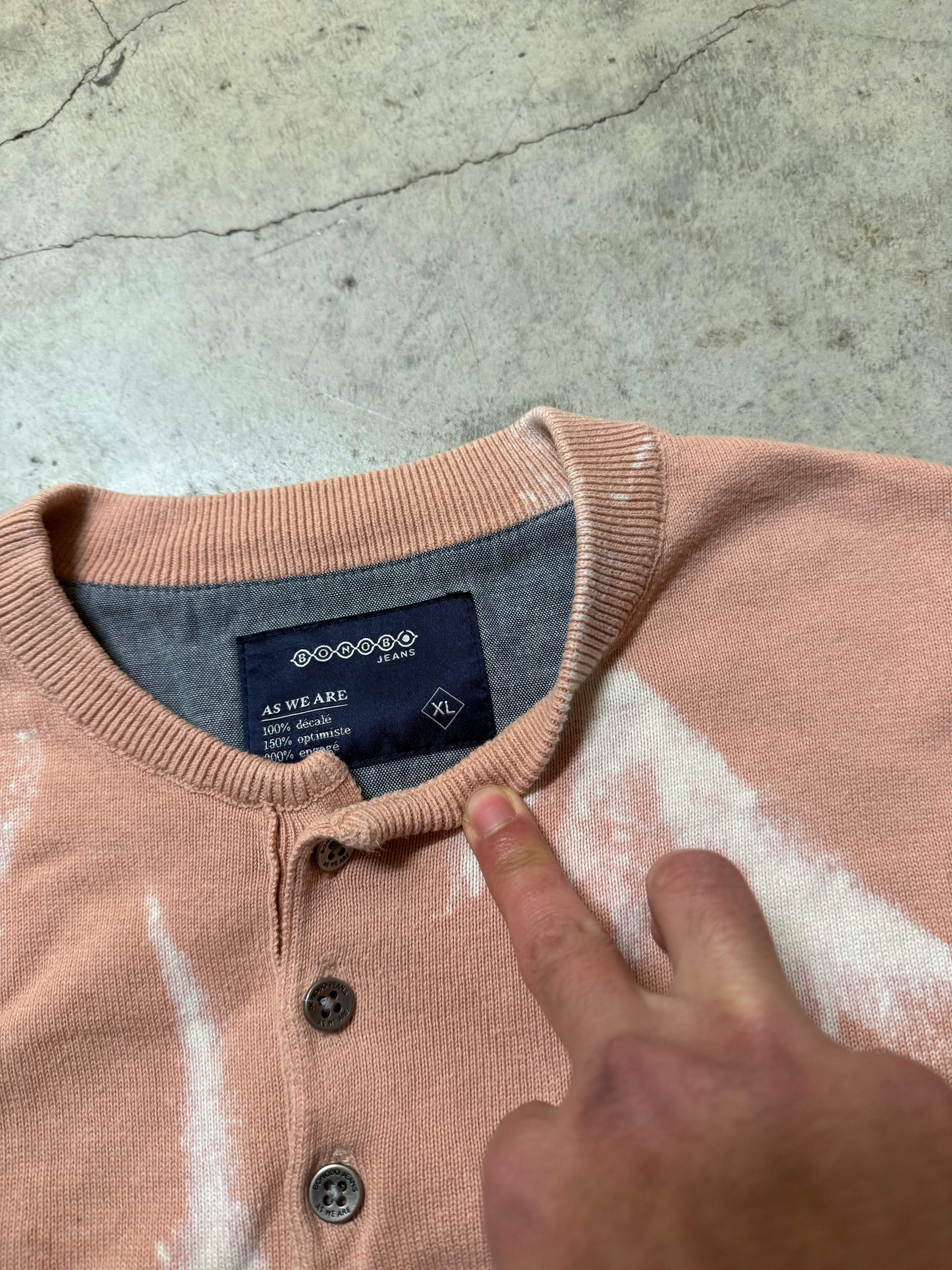Vintage Knitted Bleached Y2k Sweater custom (XL)