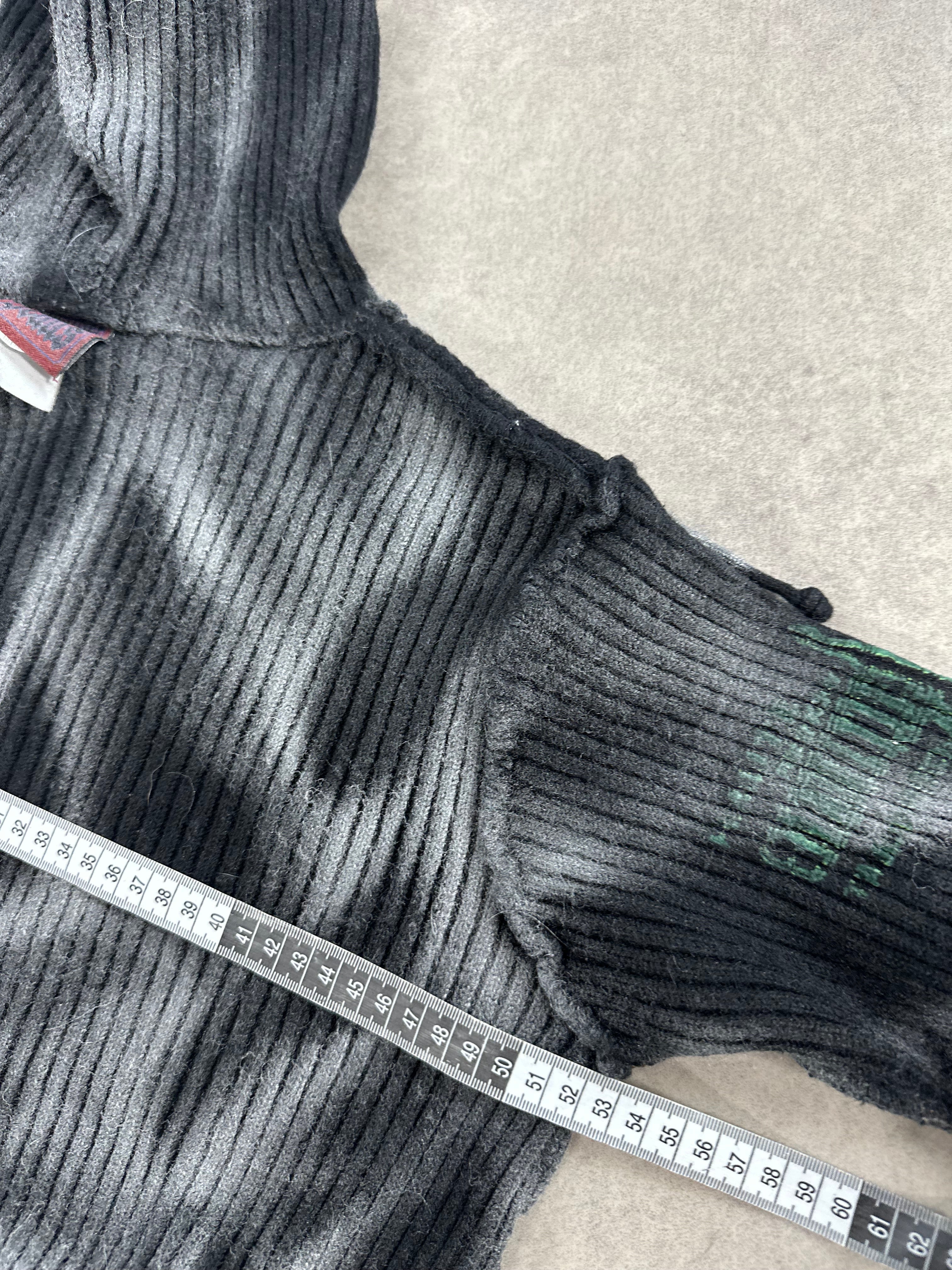 Vintage Knitted Hooded Sweater Y2k Custom boxy fit (S)