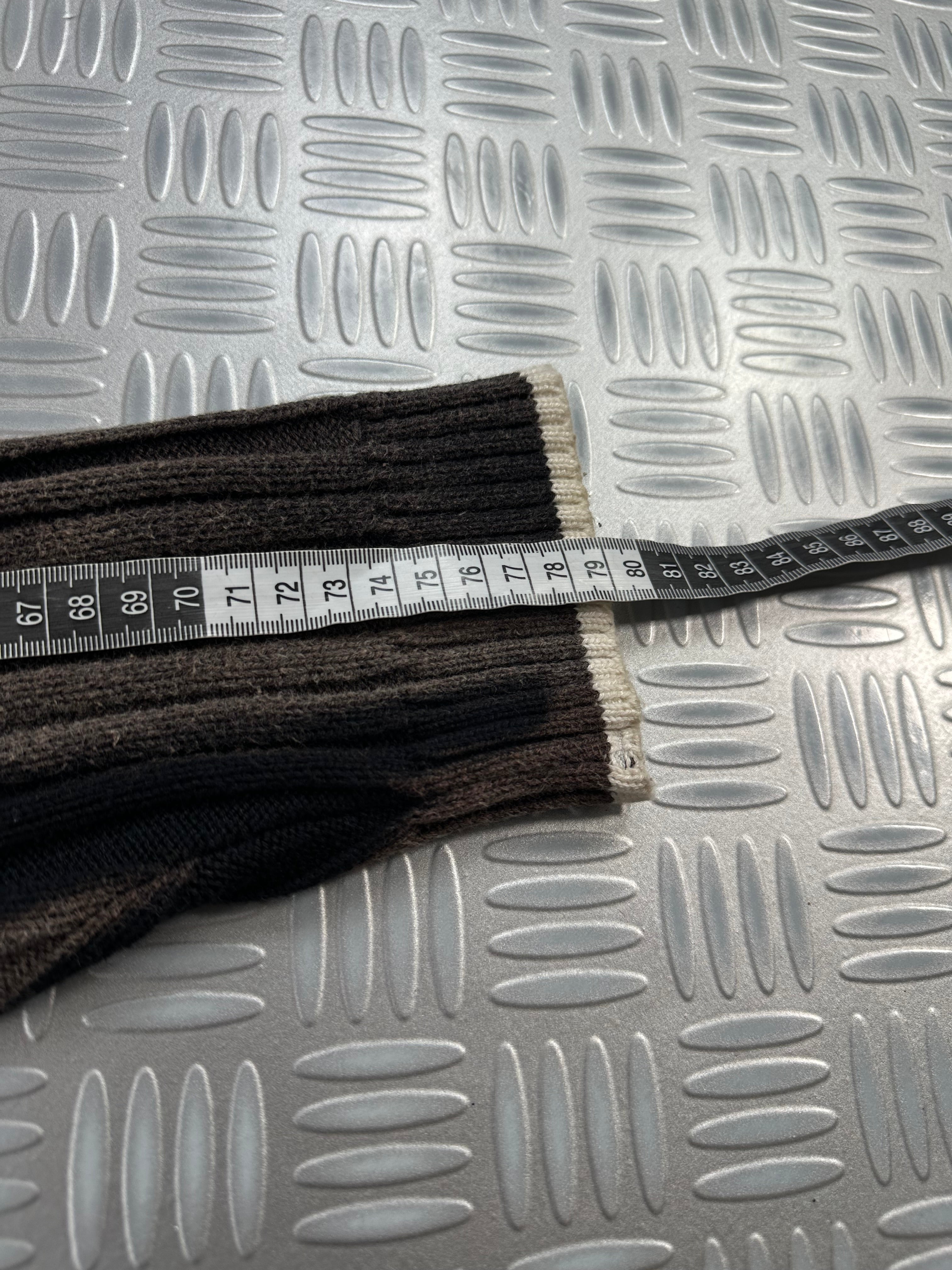 Knitted sweater y2k custom 00’s (L)