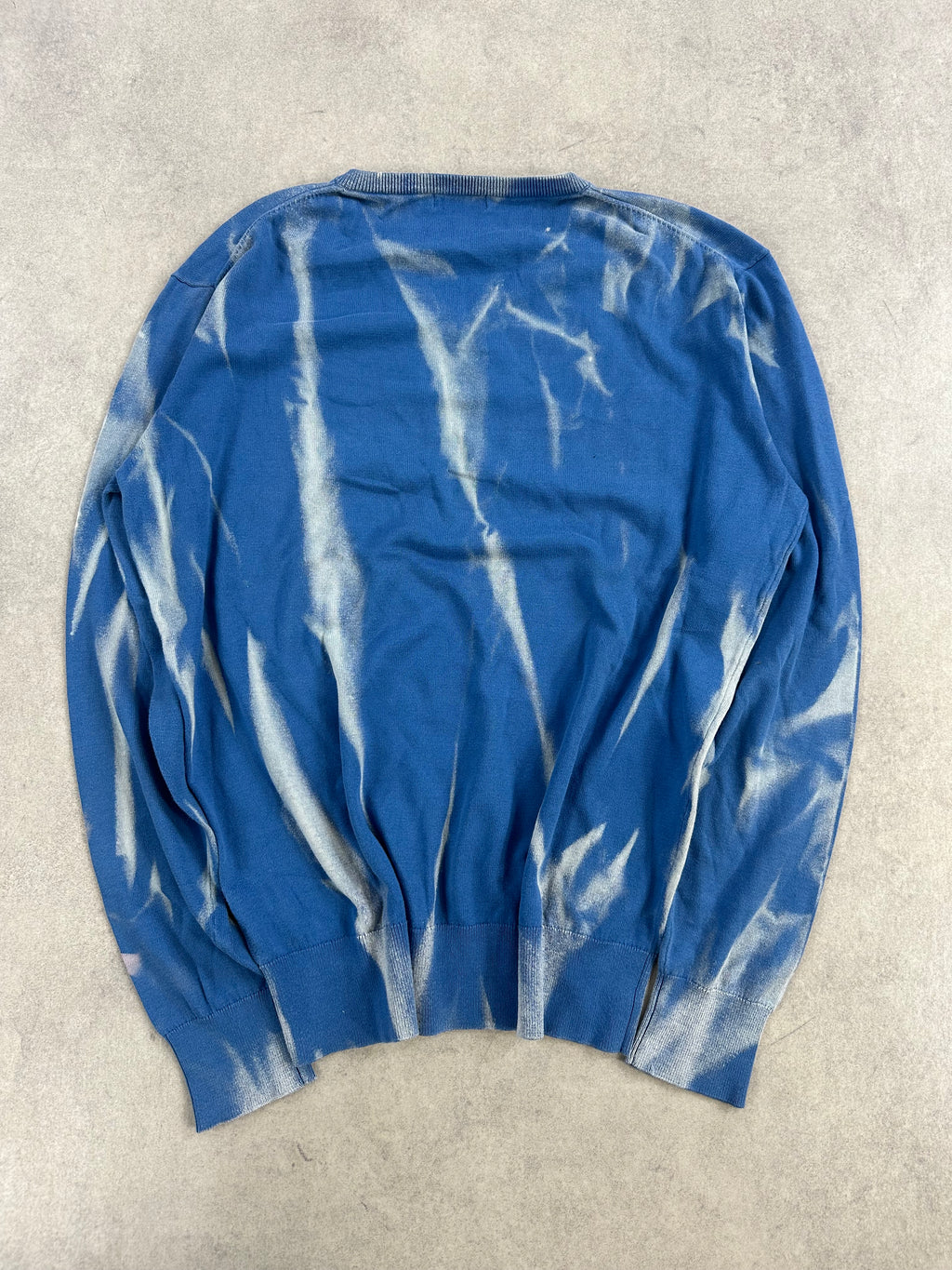 Vintage custom sweater y2k faded 00’s (M)