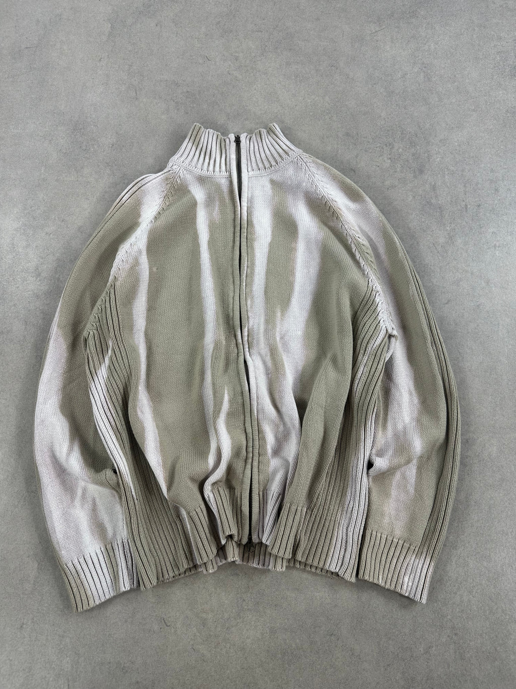 Full zip up knitted sweater custom y2k (L)