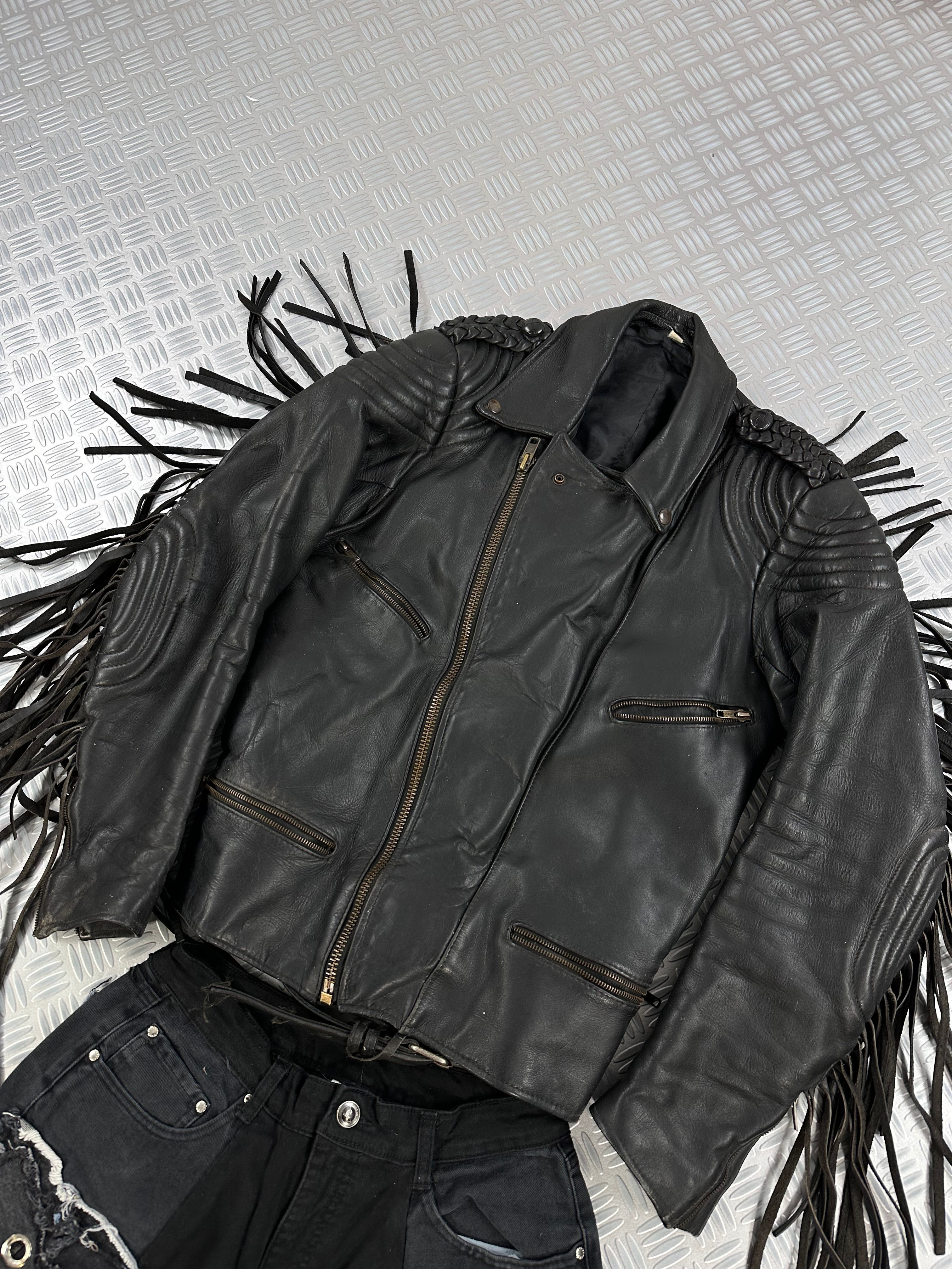 Fringed vintage lether jacket 90’s