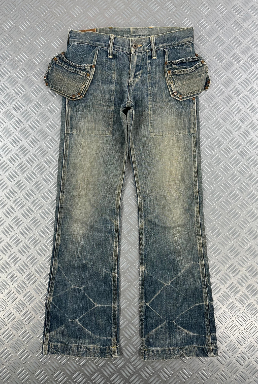 Flared jeans y2k 00’s multipocket made in Japan (M)