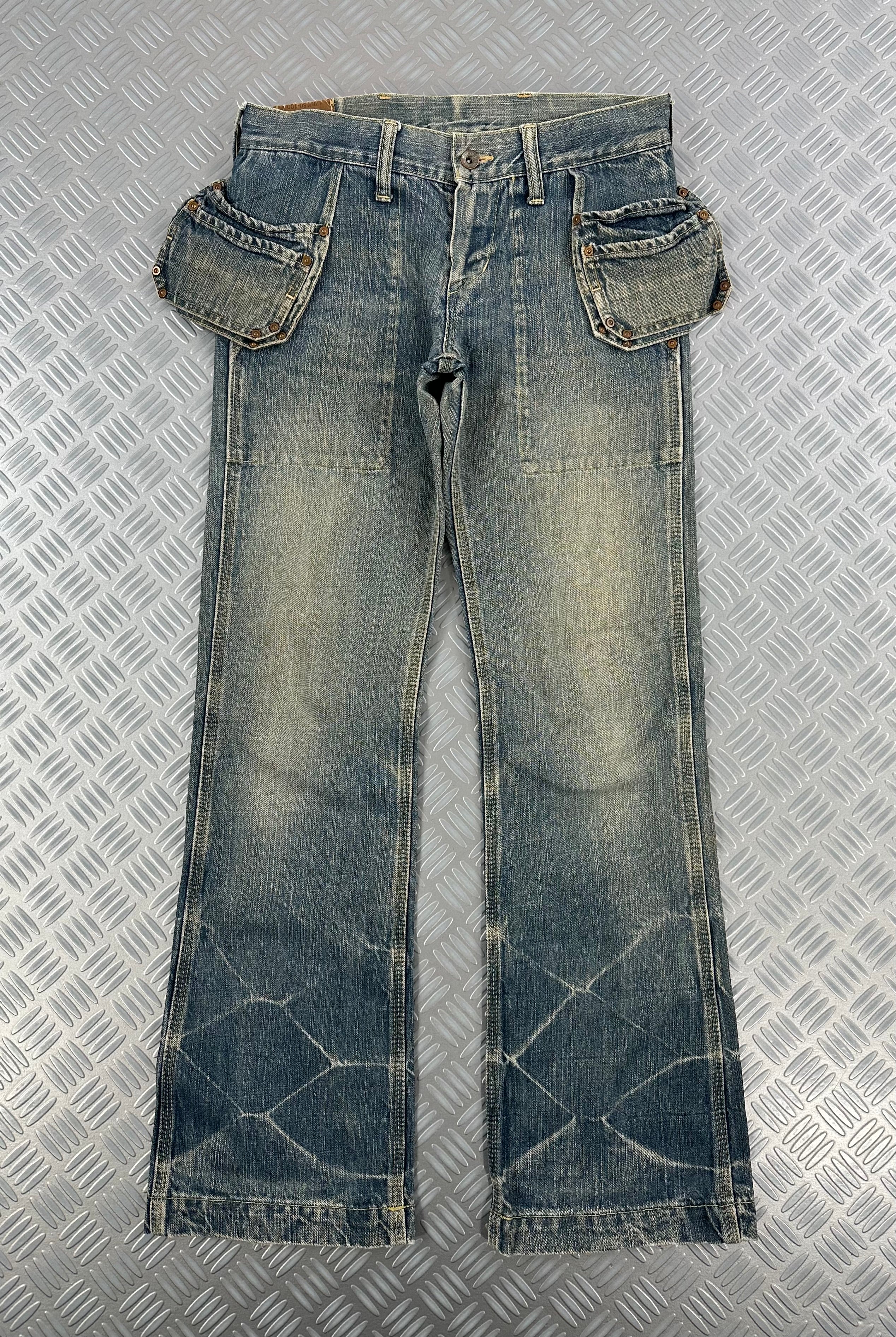 Flared jeans y2k 00’s multipocket made in Japan (M)