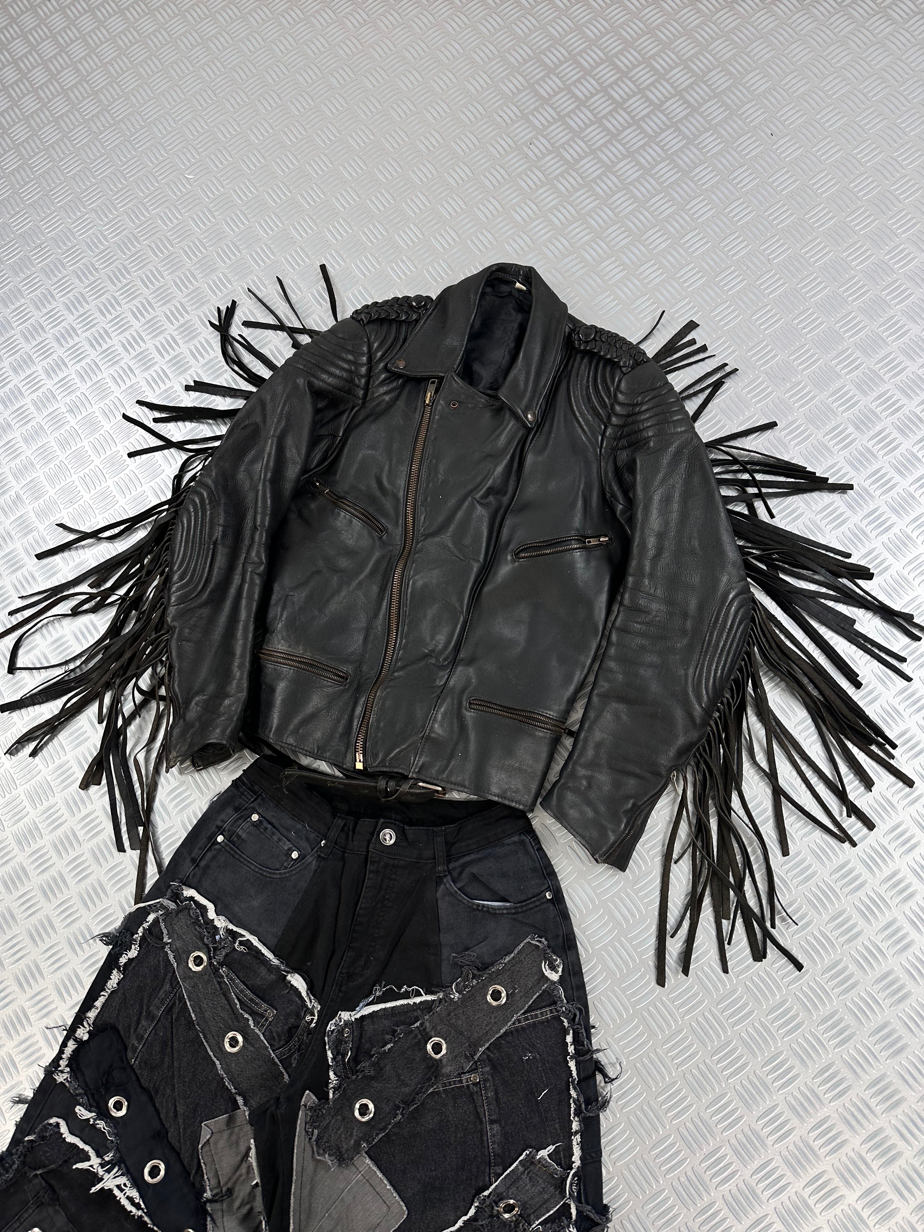Fringed vintage lether jacket 90’s