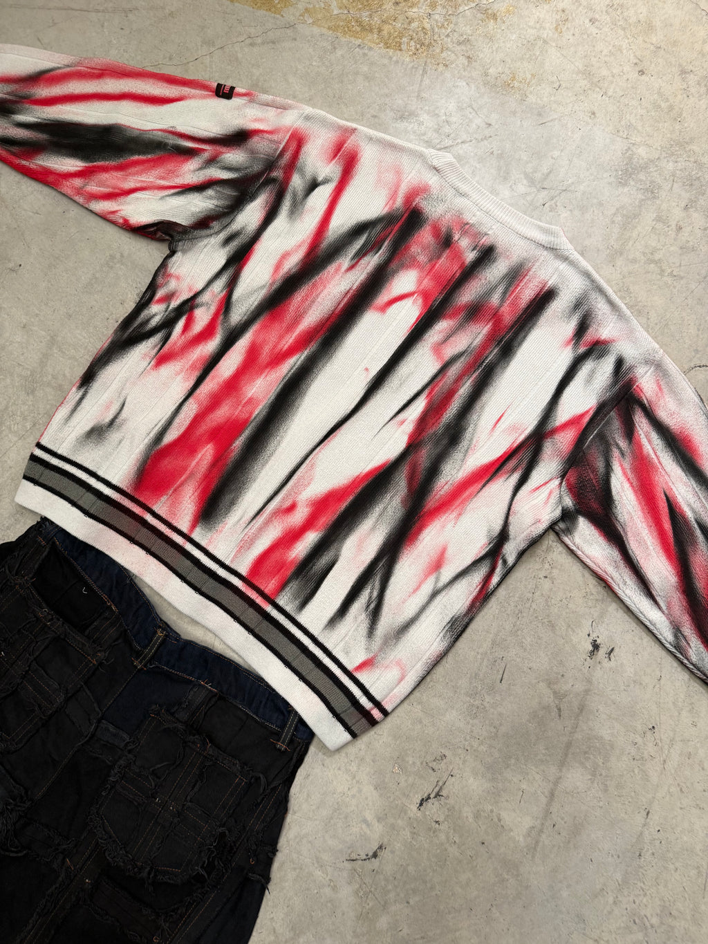 Vintage Hellcat Y2k Knitted Sweater (M)