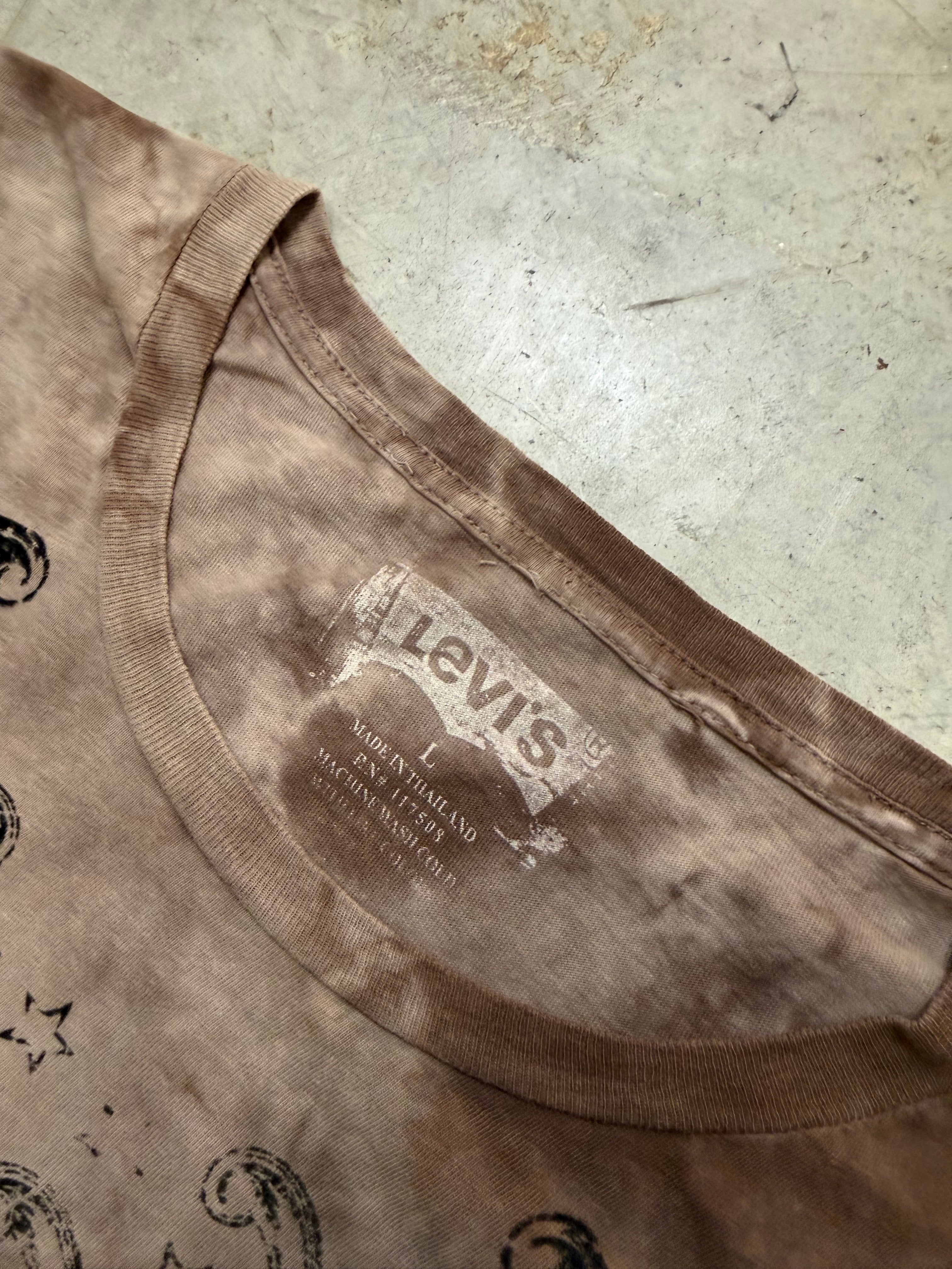 Vintage Levis Washed Y2k T-shirt (L)