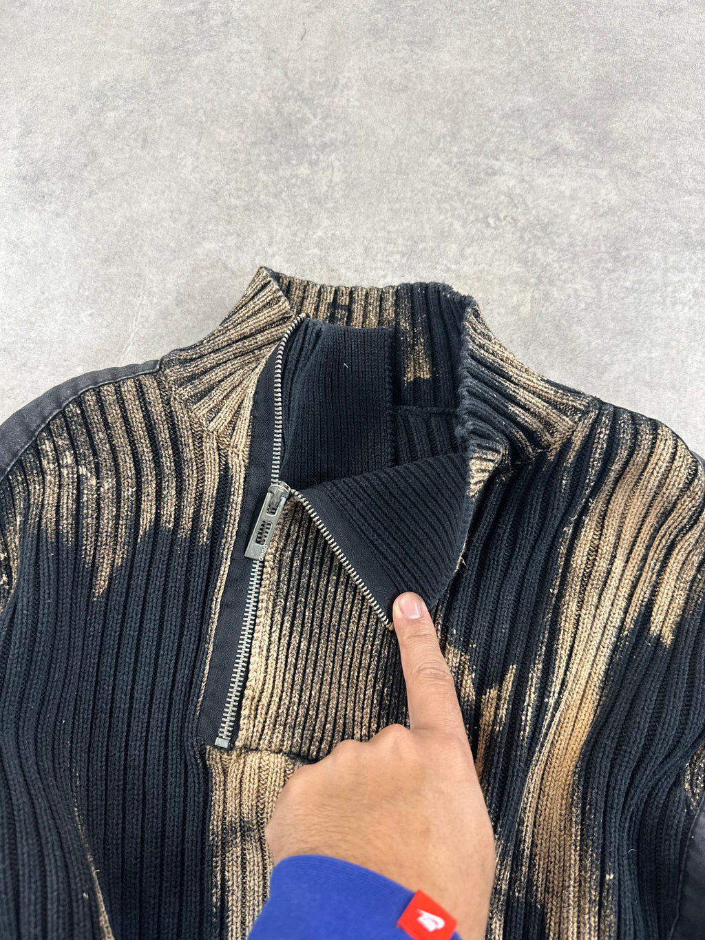 Asymmetrical knitted sweater vintage y2k custom (L)