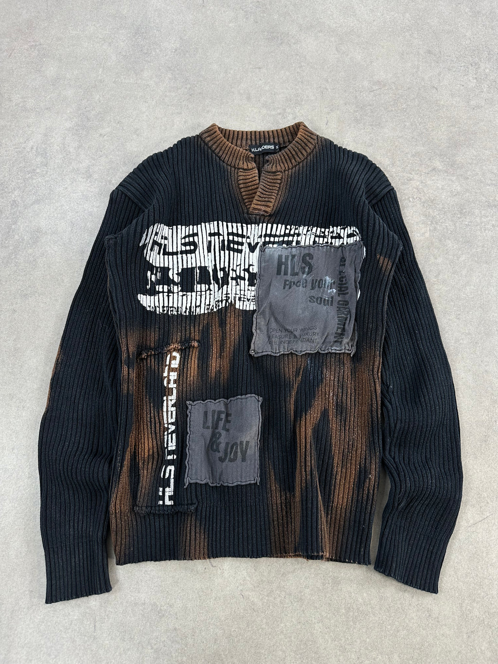 Vintage Knitted Y2k Bleached Sweater (M)
