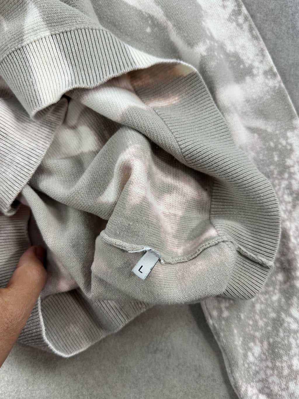 Guess sweater vintage custom y2k (L)