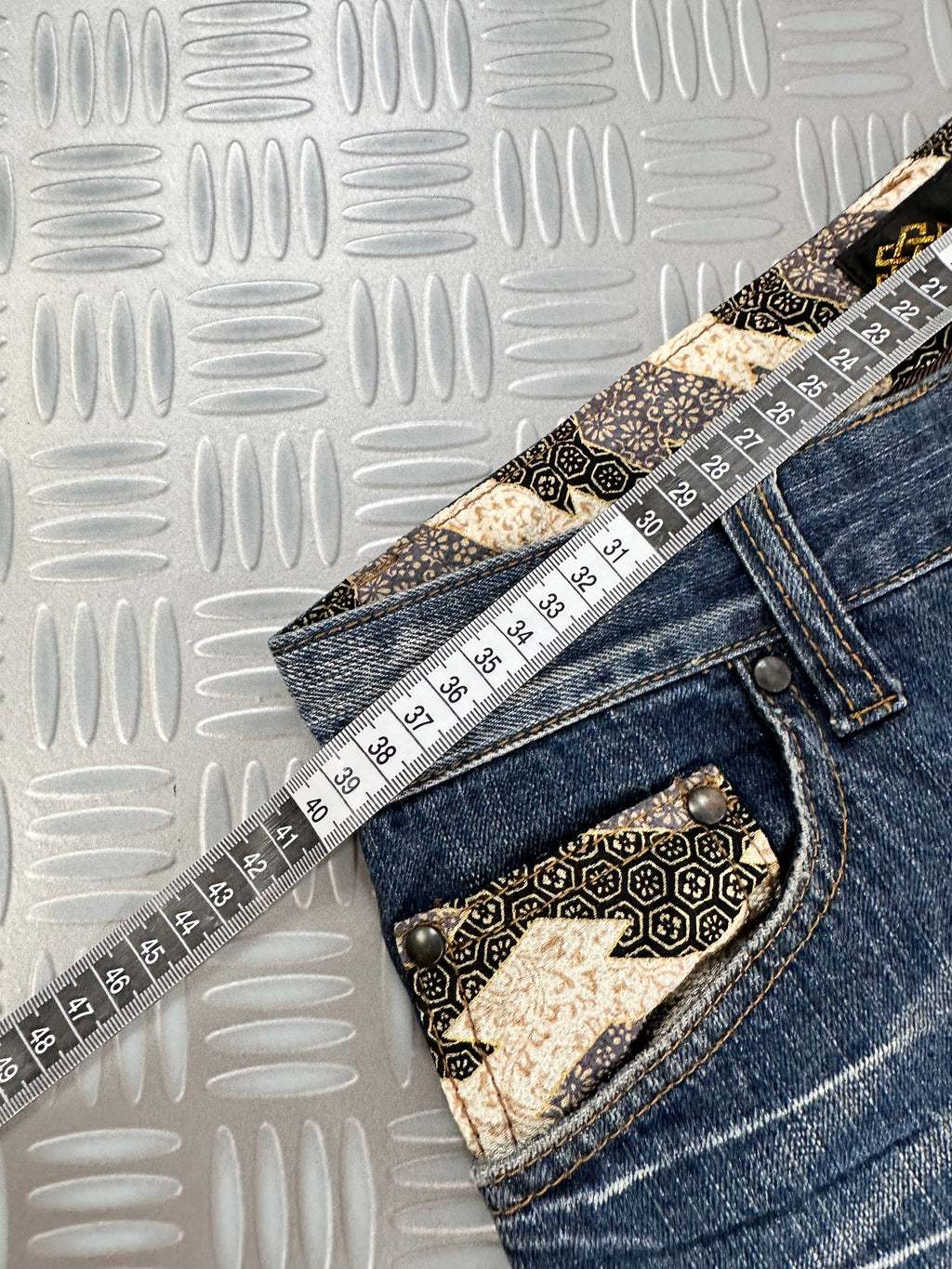 Karakuri tamashi jeans y2k archive  (M)