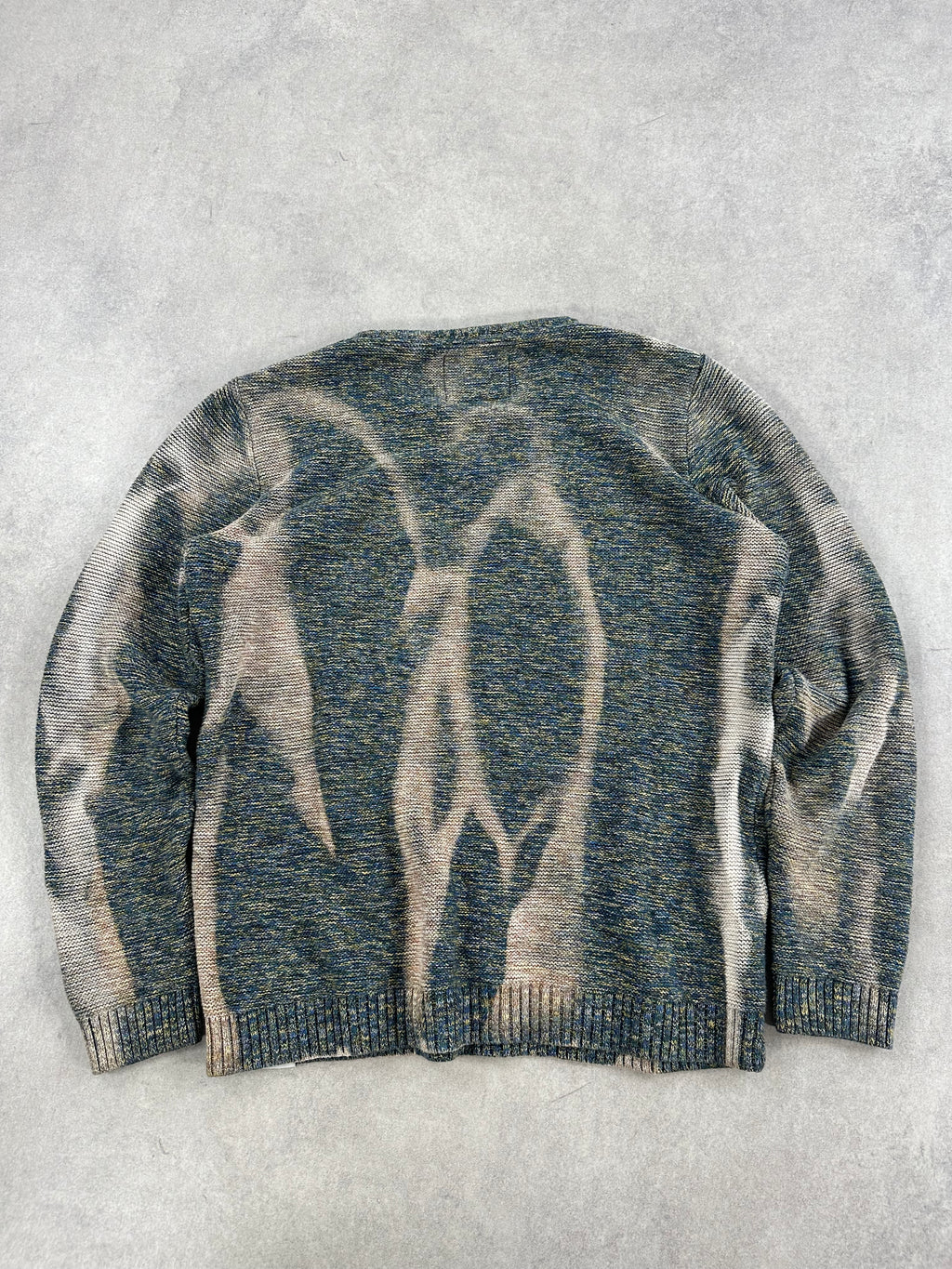 Vintage Y2k Knitted Bleached sweater custom (XL)