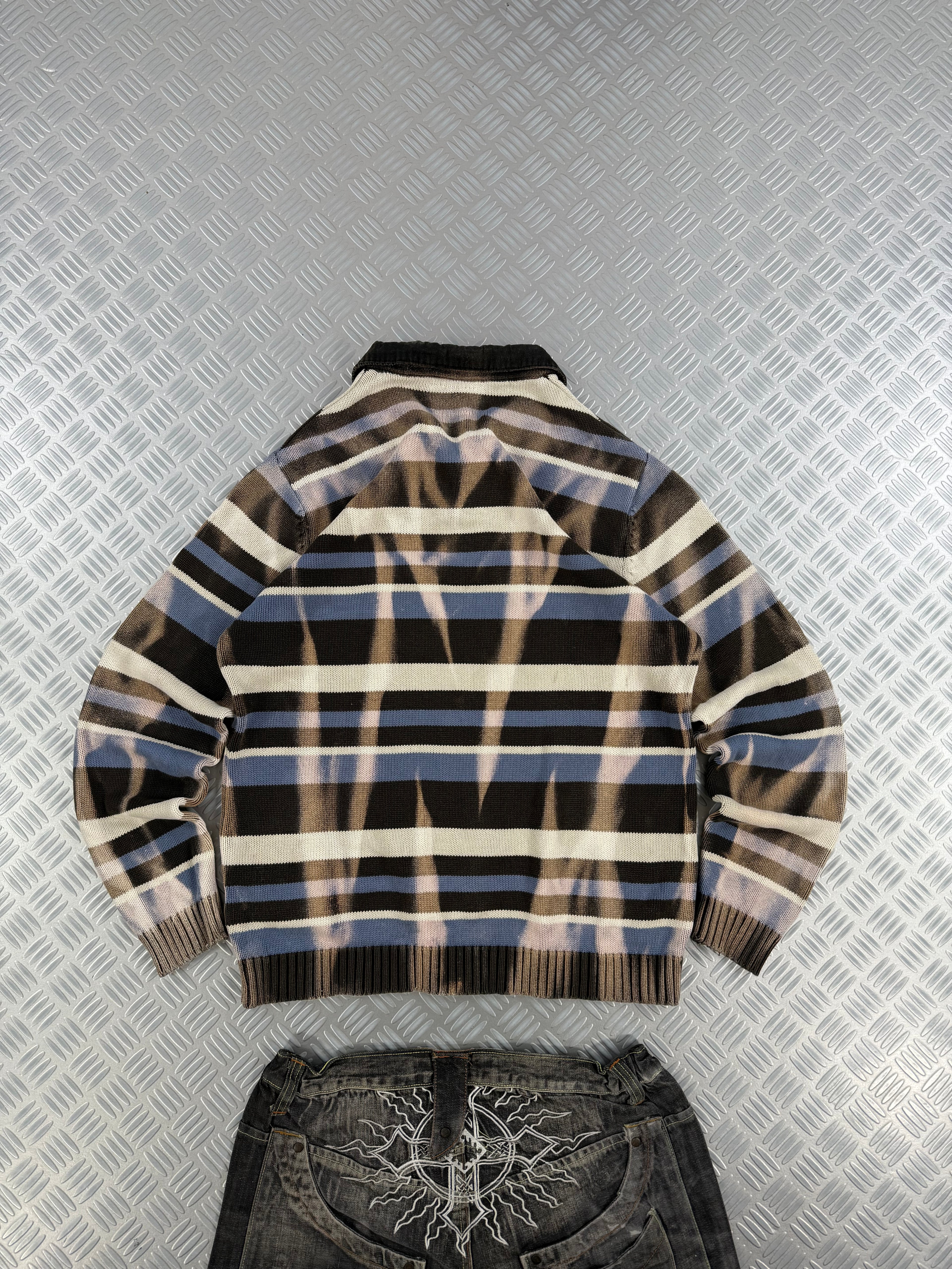 Vintage Knitted Y2k Bleached Sweater (L)