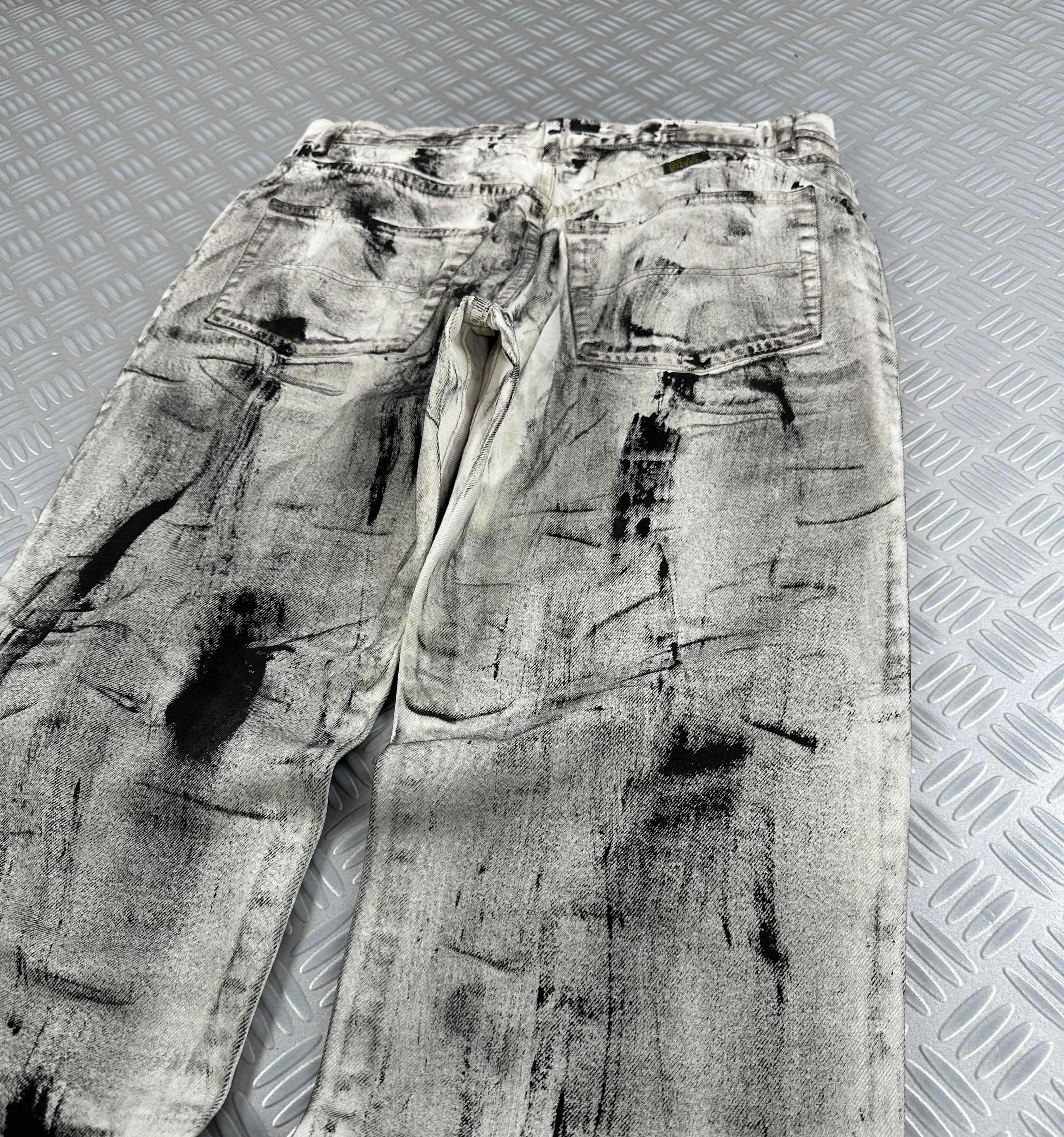 Custom denim vintage jeans y2k style disstresed (L)