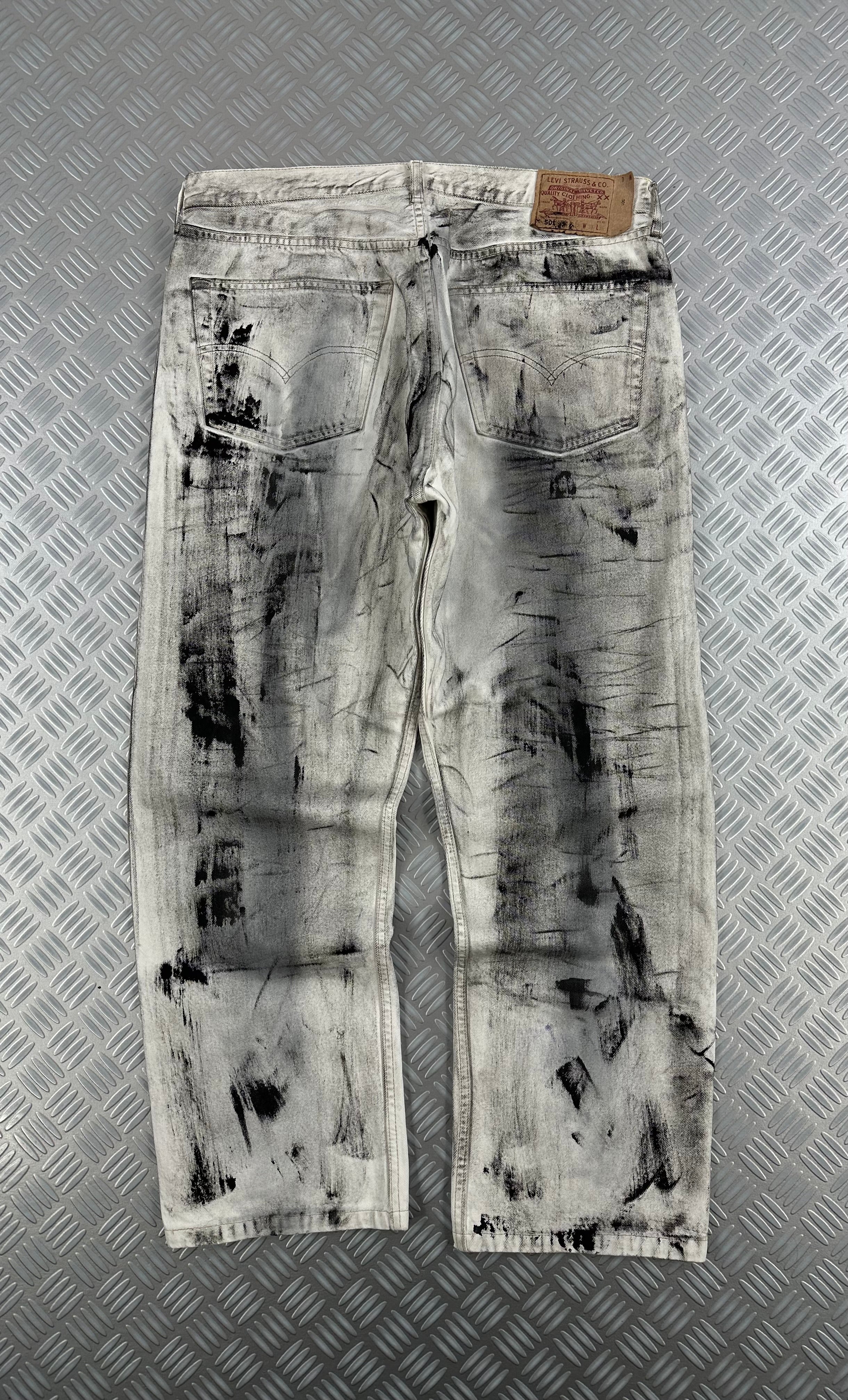 Vintage Levi’s 501 jeans handmade y2k style (XL)