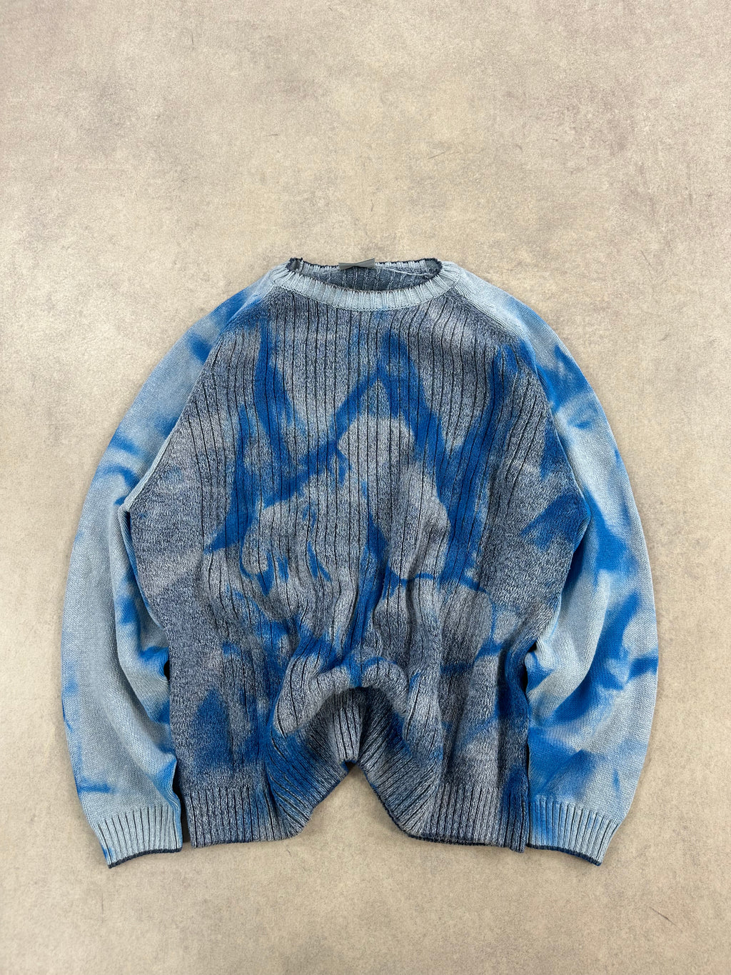 Custom knitted sweater y2k oversized (L)