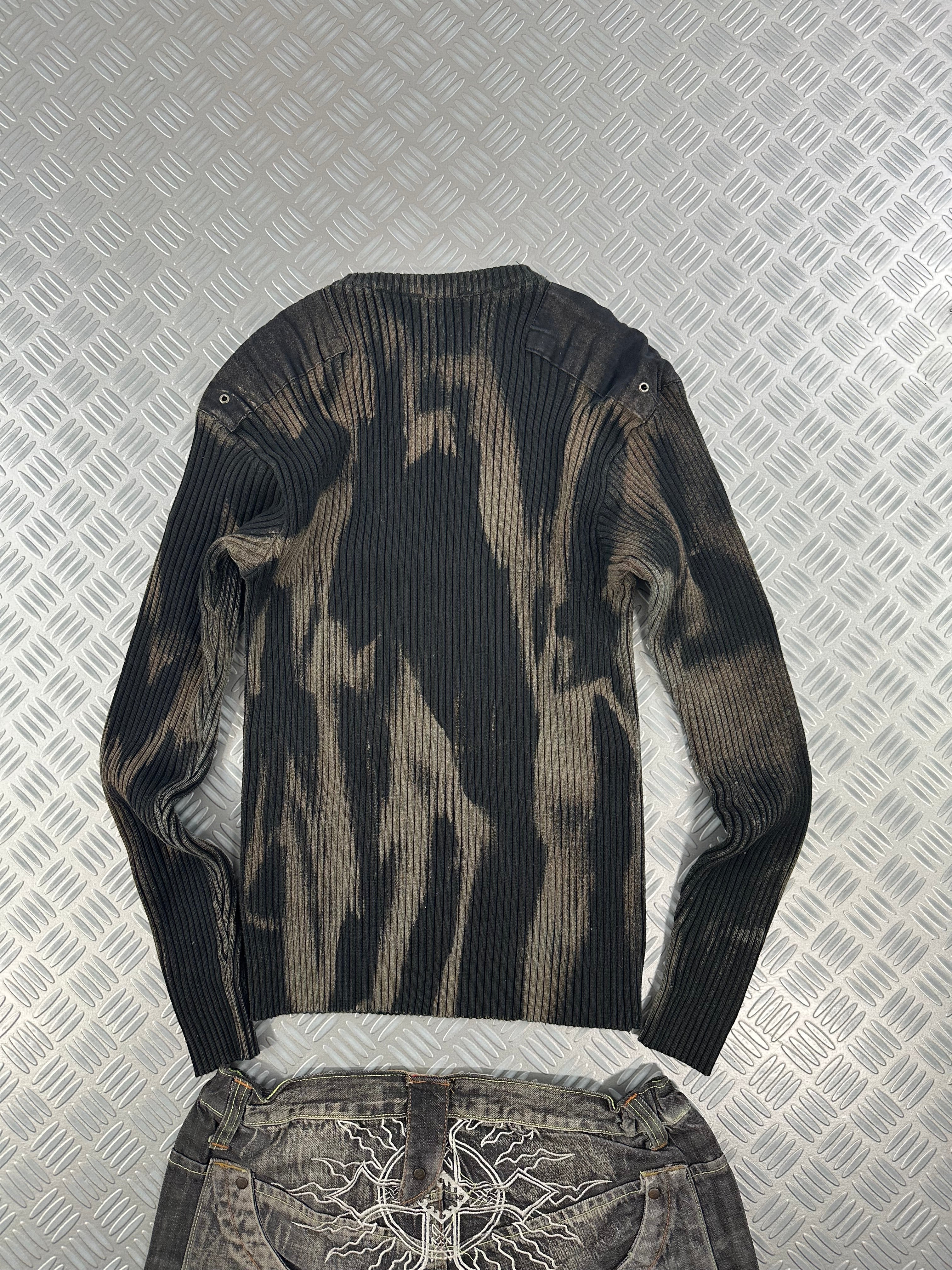 Knitted sweater vintage y2k custom fitted (M)
