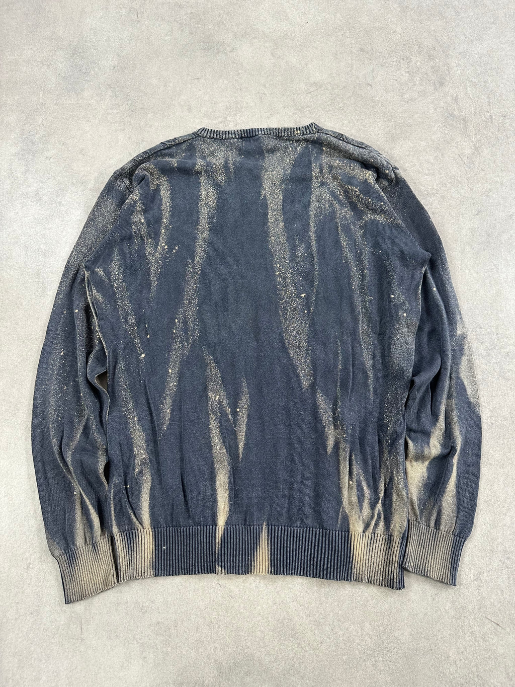 Vintage Knitted Y2k Bleached Sweater custom (M)