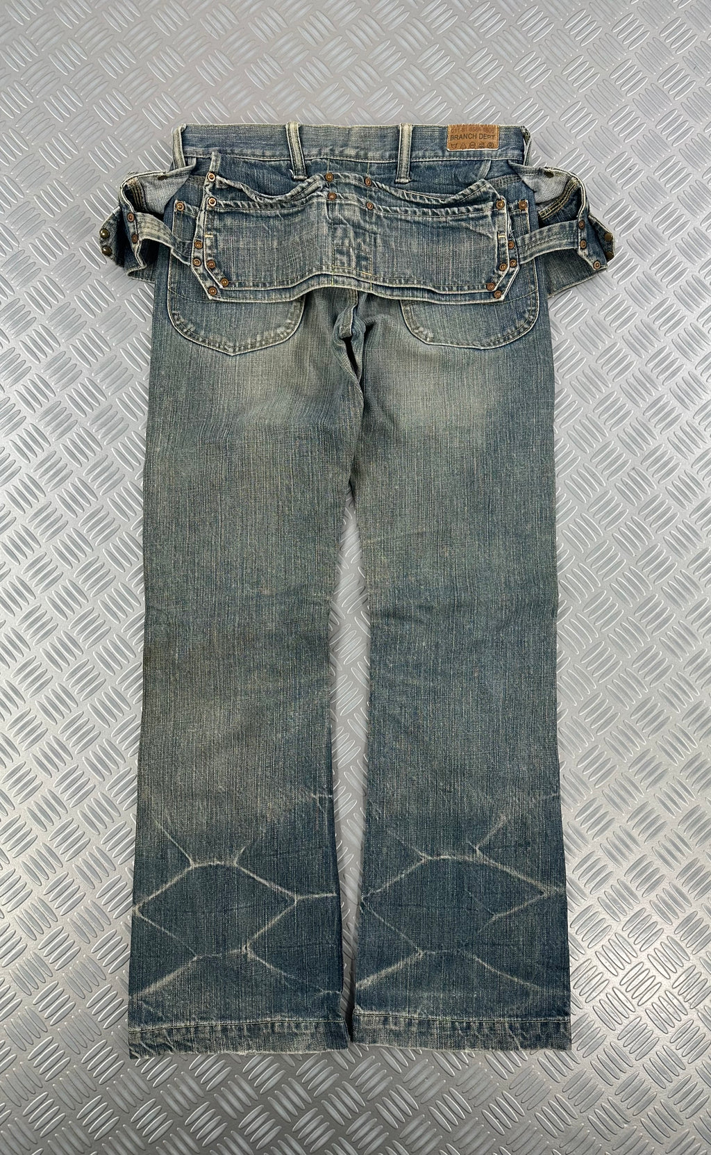 Flared jeans y2k 00’s multipocket made in Japan (M)