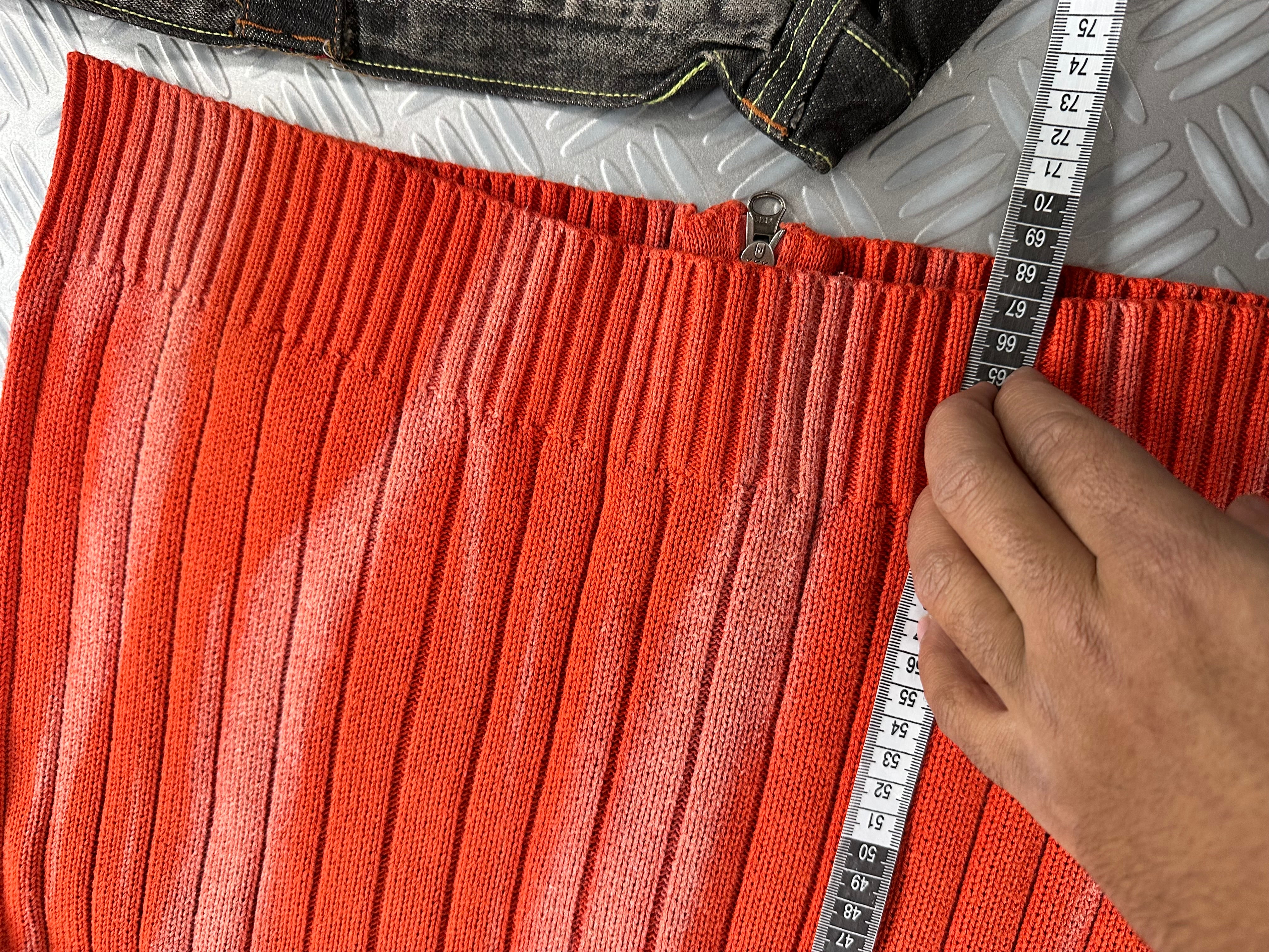 Handmade  full zip knitted sweater vintage (M)