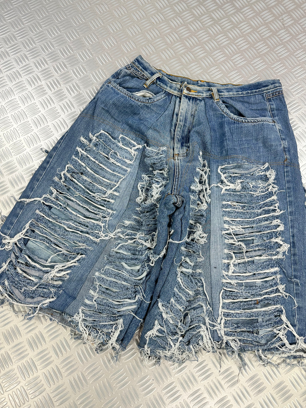 Baggy jort distressed handmade patchwork denim (S)