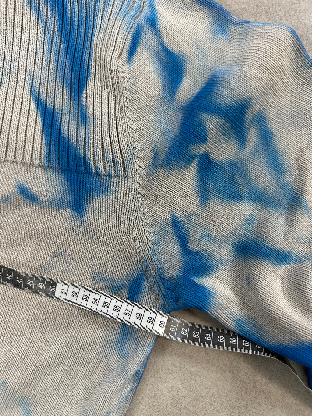 Mid zip knitted sweater custom y2k (XL)