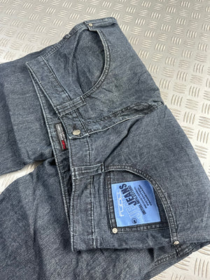 Vintage Fubu The Collection Hip Hop Jeans (42)