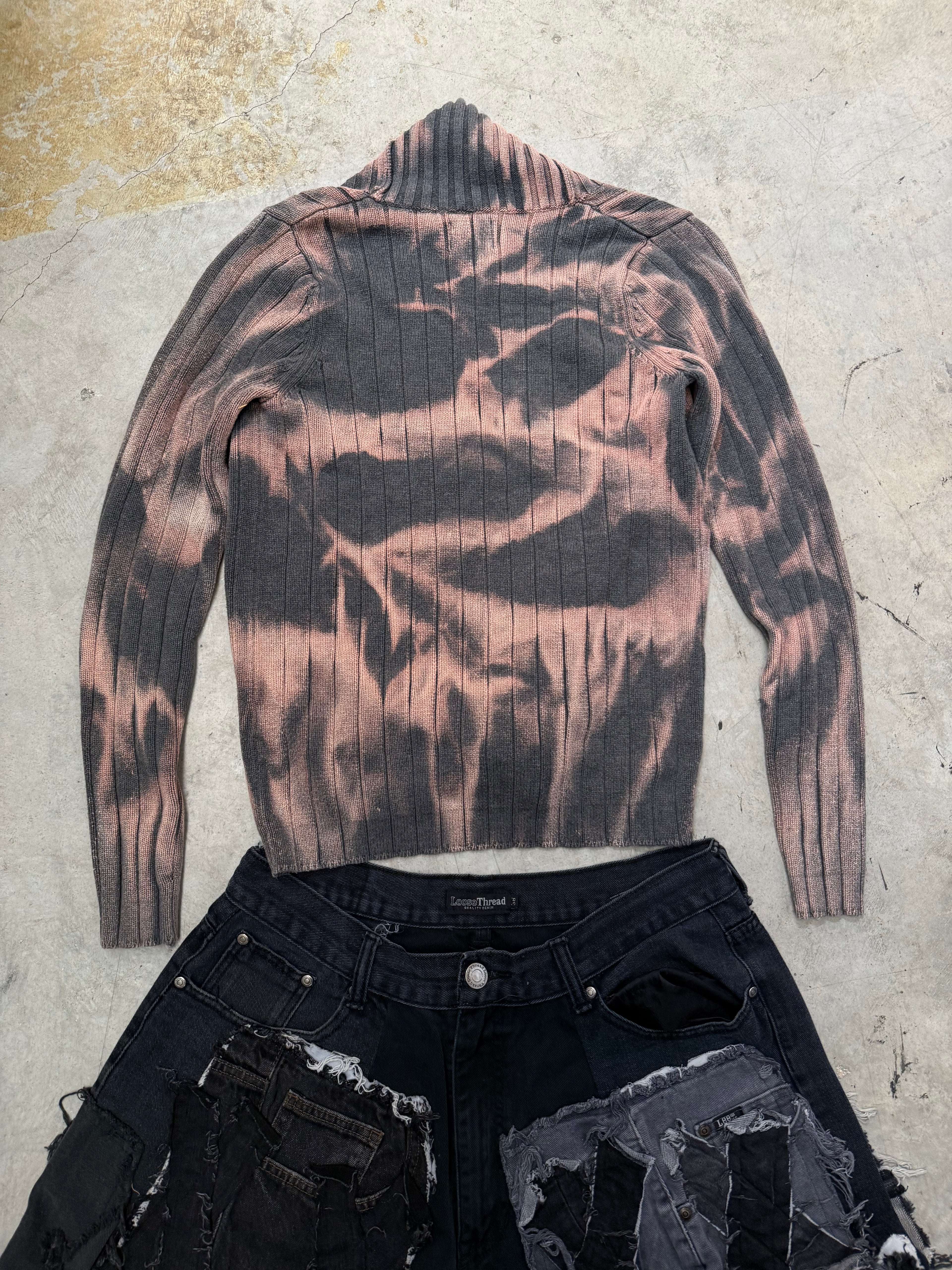 Vintage Y2k Knitted Bleached Cardigan Sweater (M)