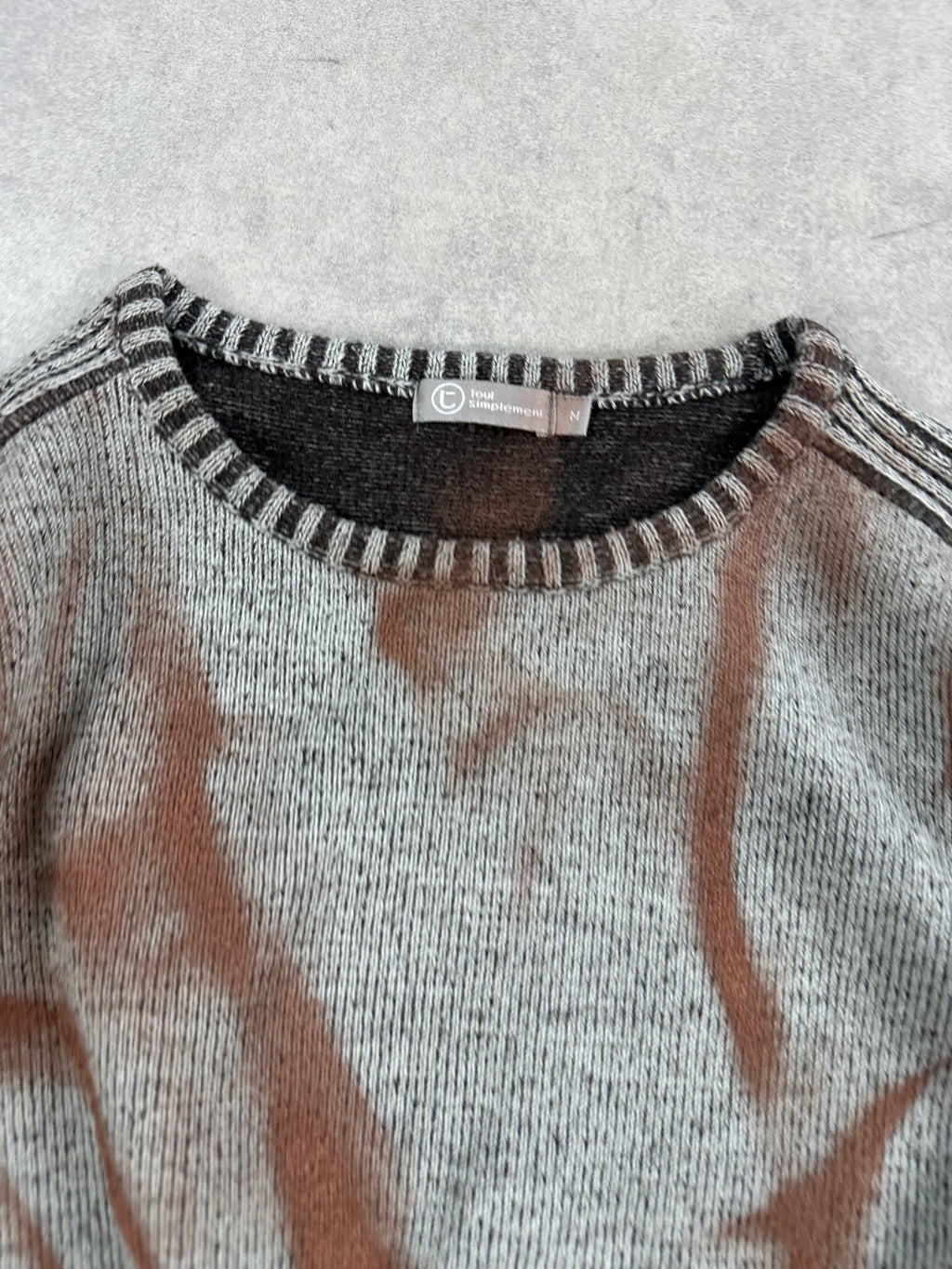 Knitted sweater custom y2k 00’s (M)