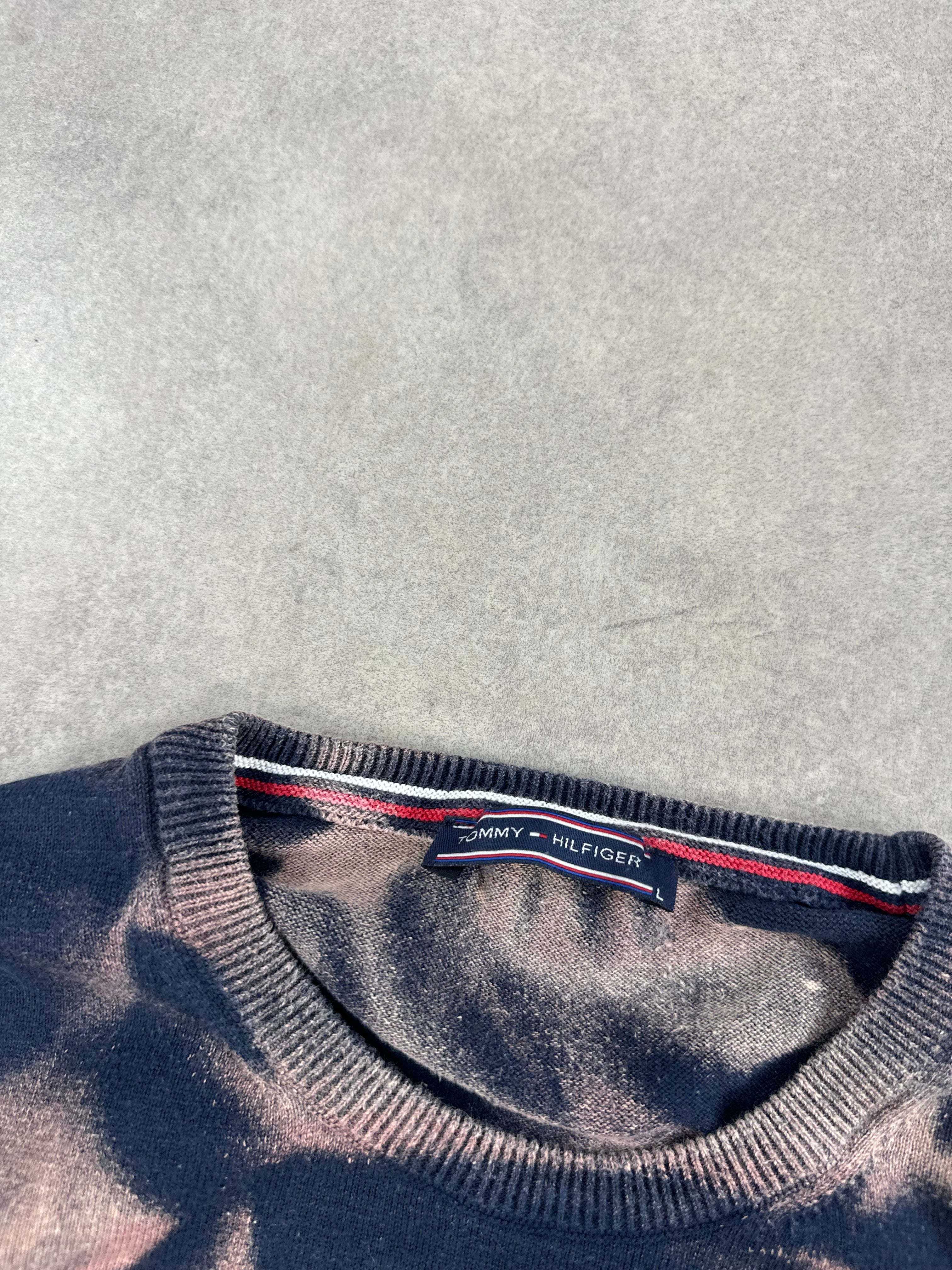 Vintage Tommy Hilfiger Y2k Bleached Knitted Sweater custom (L)