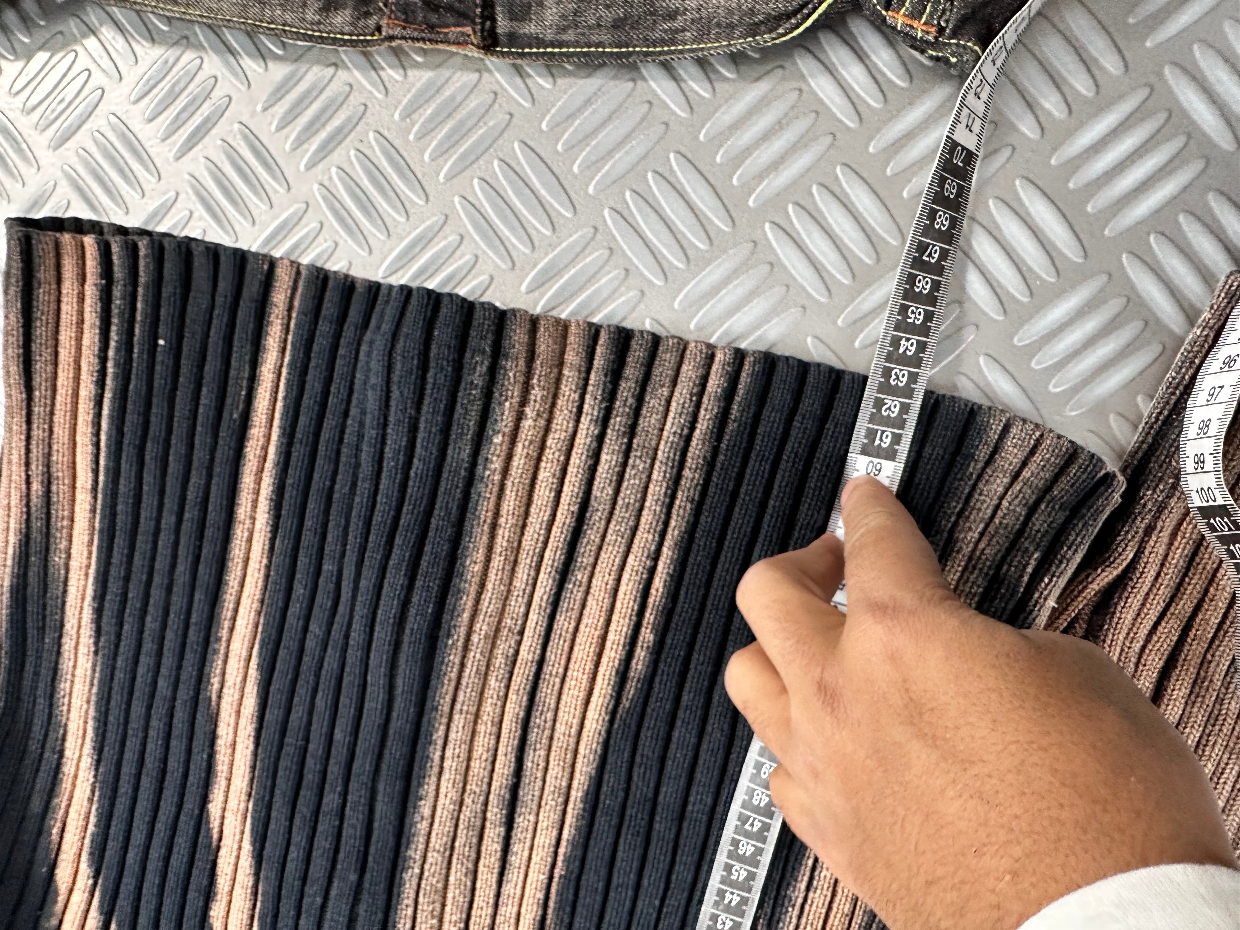 Handmade knitted sweater full zip (M)