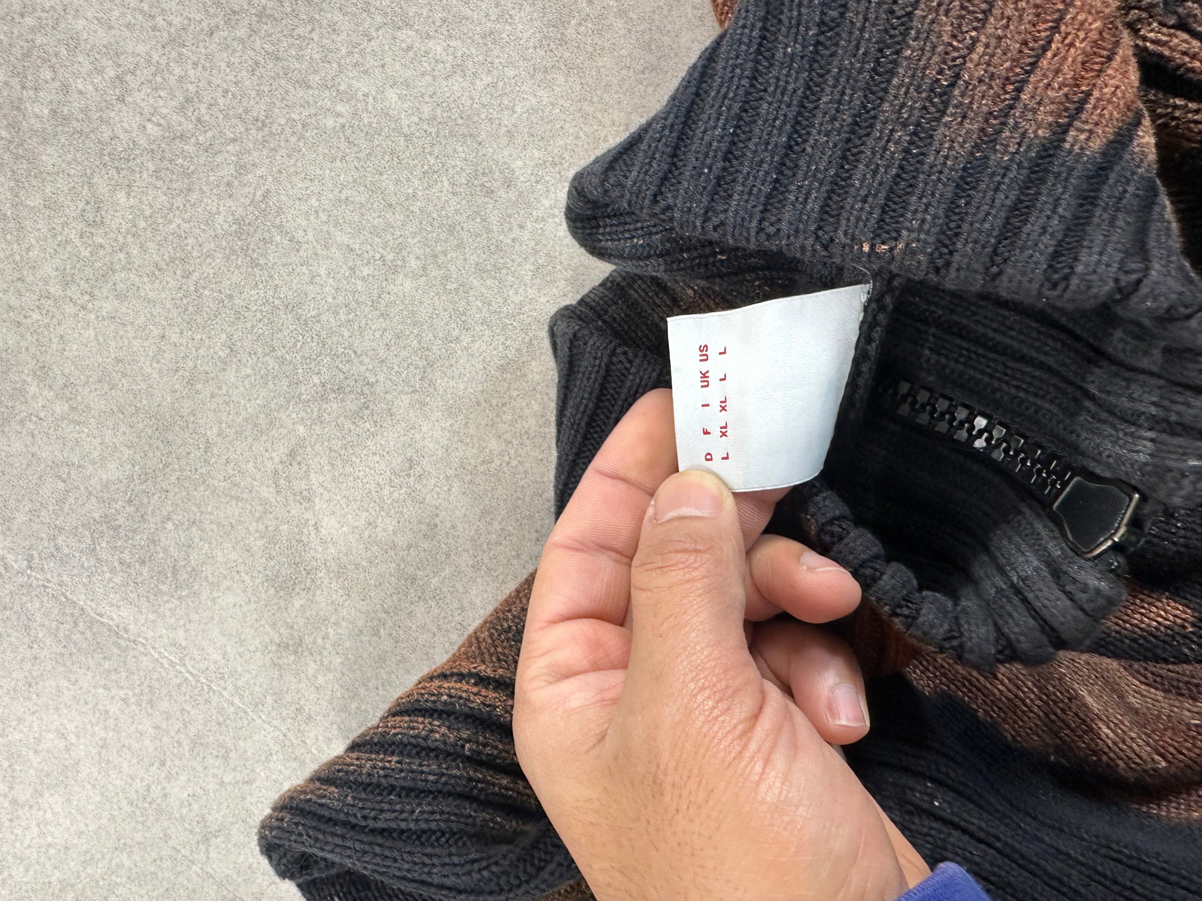 Y2k knitted sweater vintage custom (XL)