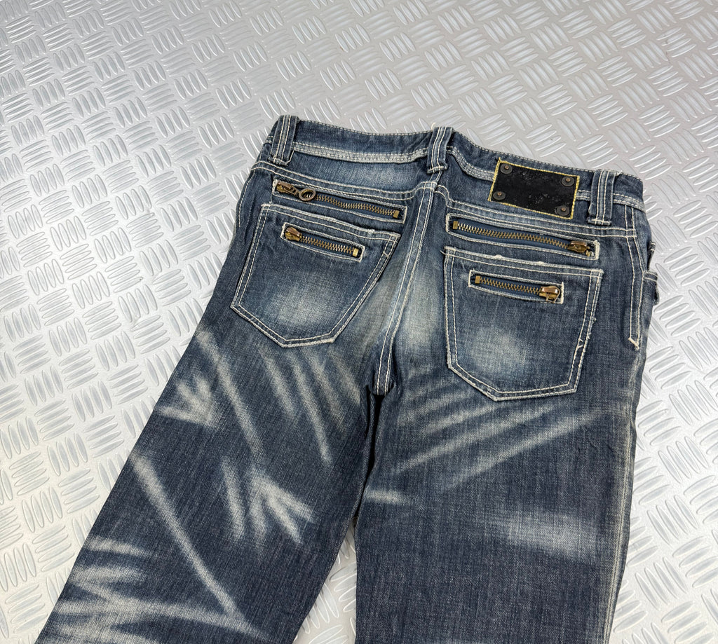 Vintage Japanese bootcut faded jeans (M)