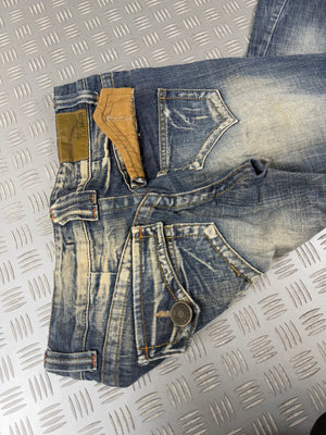 Vintage Y2K Flared Japanese Jeans (39)