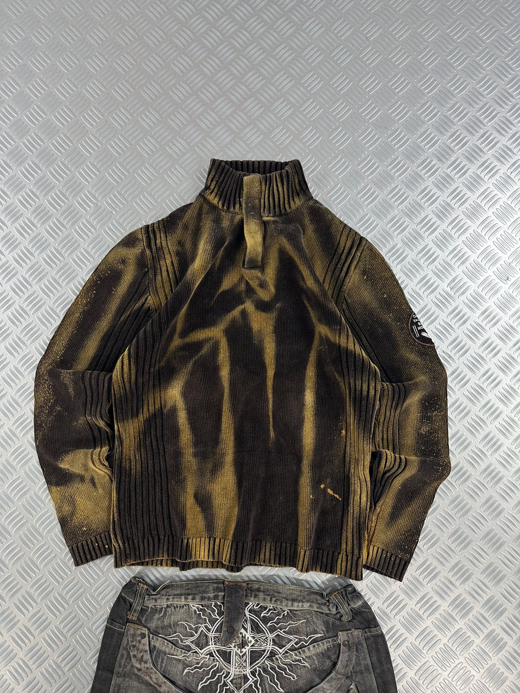 Vintage Knitted Bleached Y2k Sweater (L)