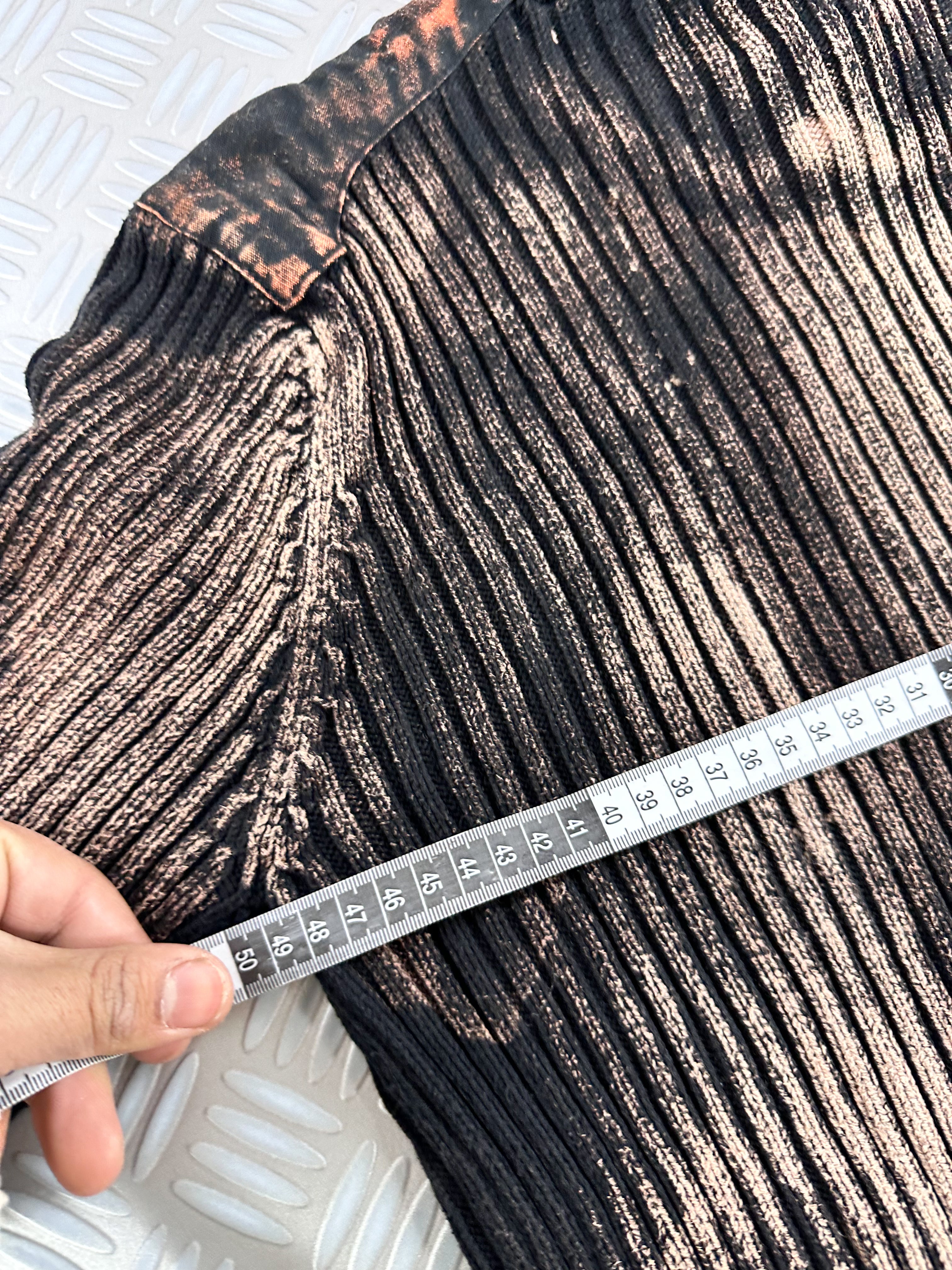 Knitted sweater handmade mid zip y2k (M)