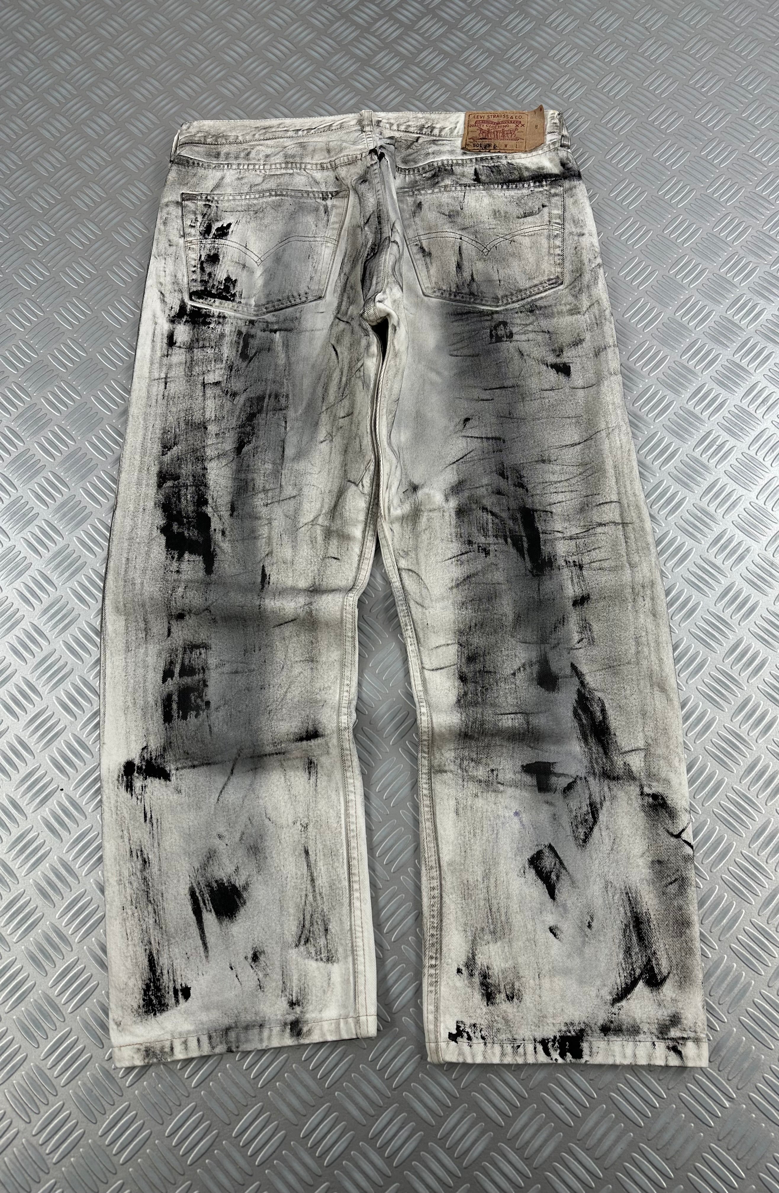 Vintage Levi’s 501 jeans handmade y2k style (XL)